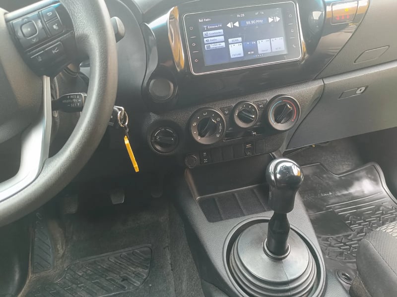 Toyota Hilux DX 4x4 2024 - Imagen 12 de 17