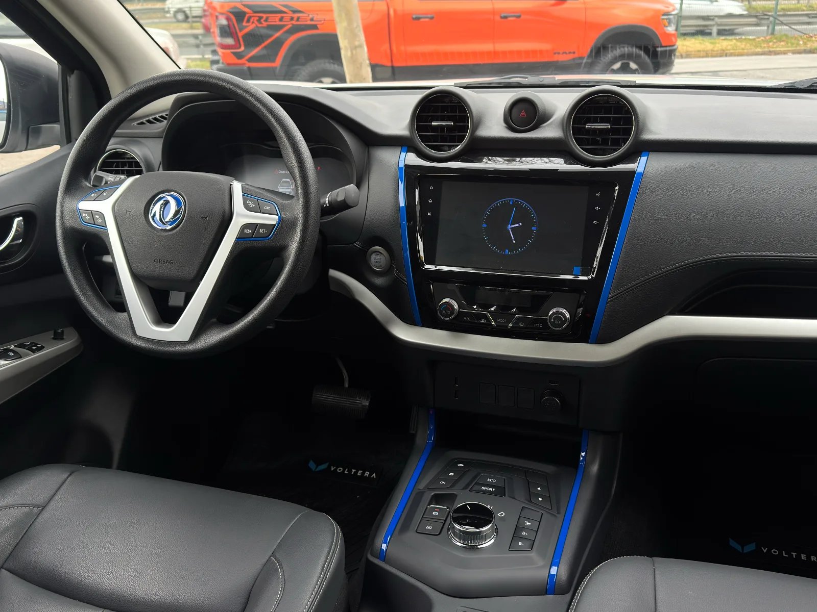ZNA New R6 EV 2025 - Imagen 20 de 20
