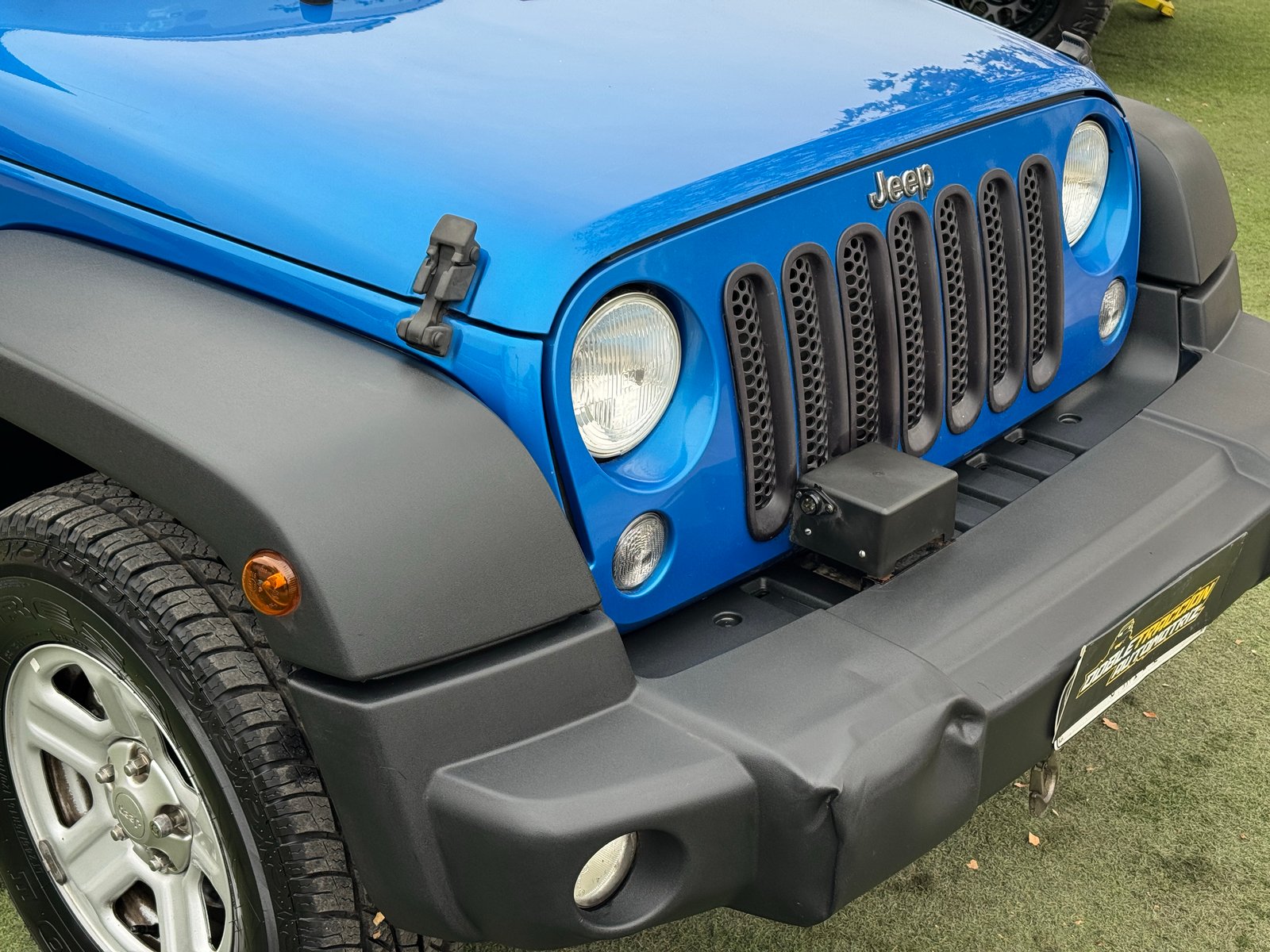 Jeep Wrangler JK Sport CRD 2015 - Imagen 9 de 17
