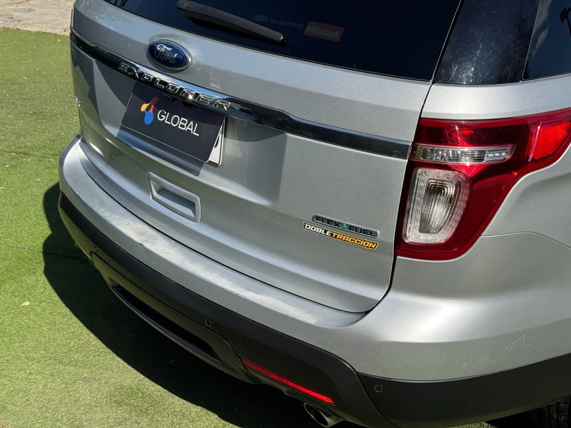 Ford Explorer XLT 2014 - Imagen 11 de 18