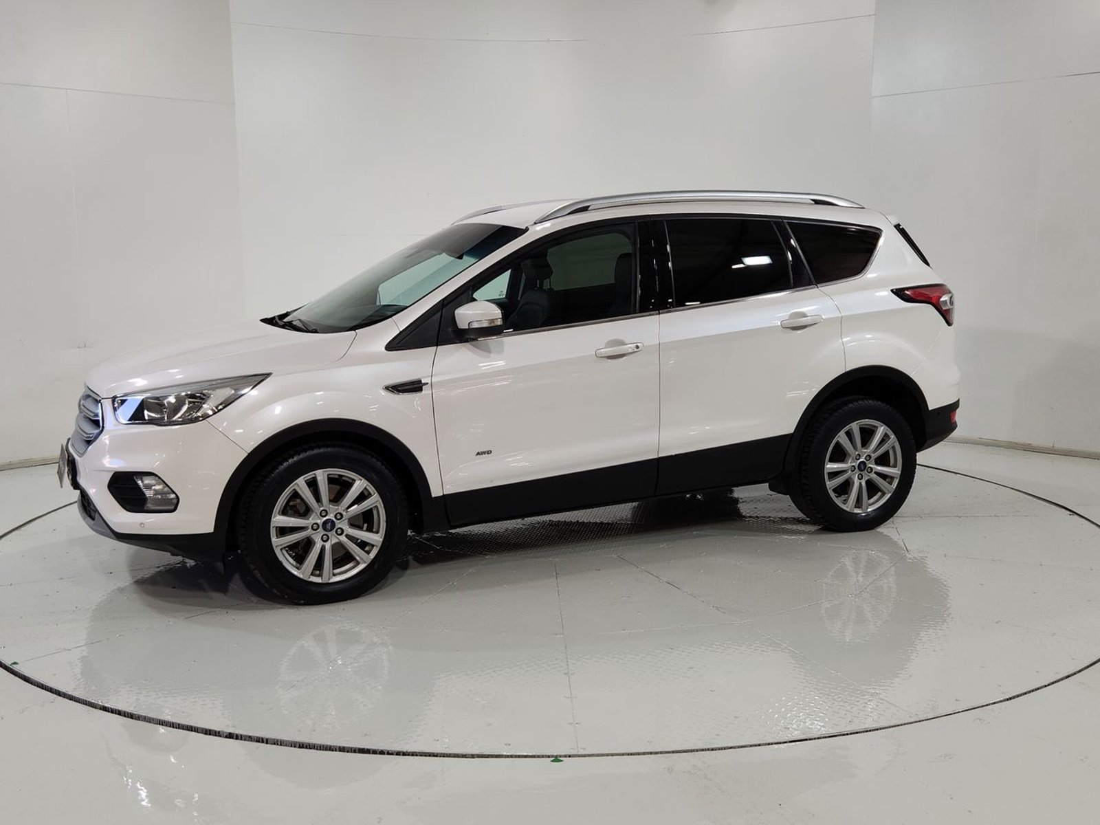 Ford ESCAPE 4X4 2.0 AUT 2018 - Imagen 4 de 20