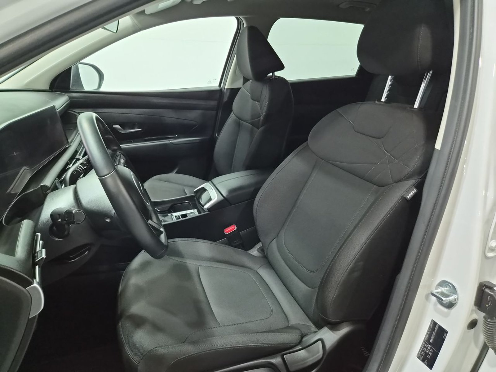 Hyundai TUCSON NX4 2.0 AUT 2025 - Imagen 18 de 20