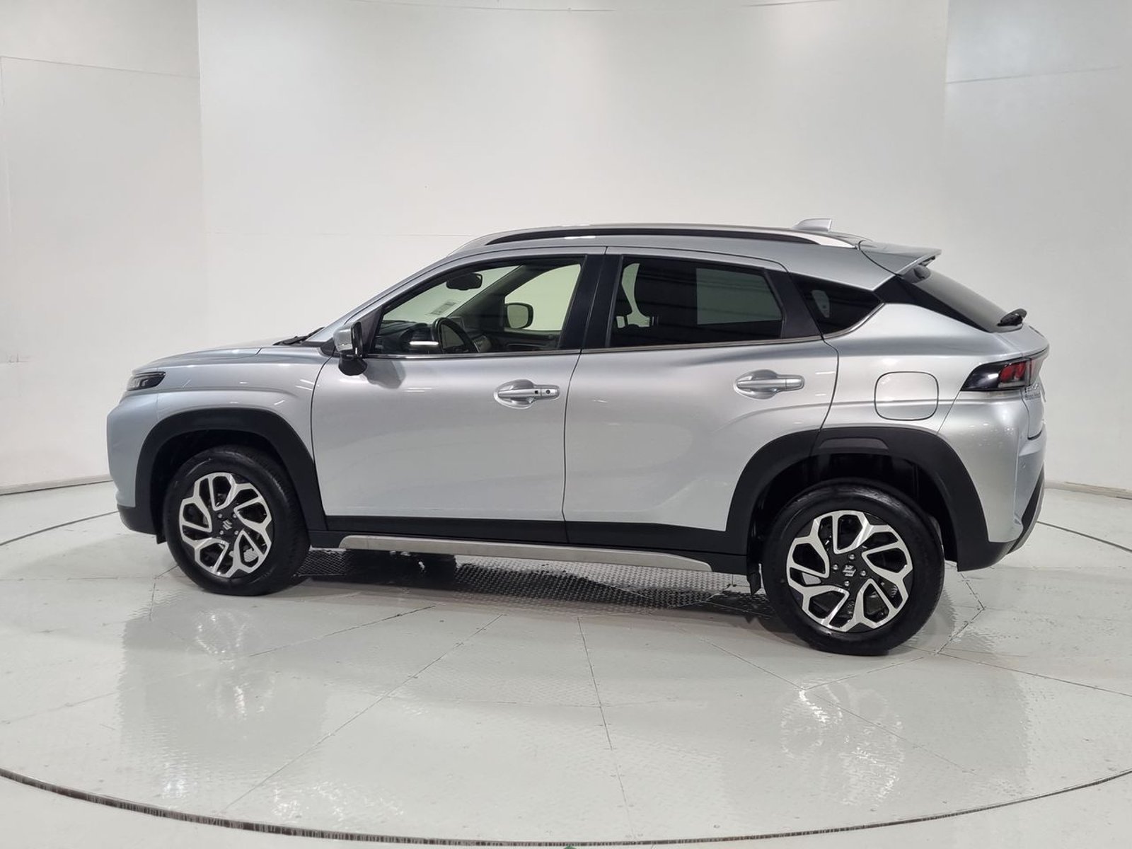 Suzuki FRONX 1.5 AUT 2024 - Imagen 6 de 20