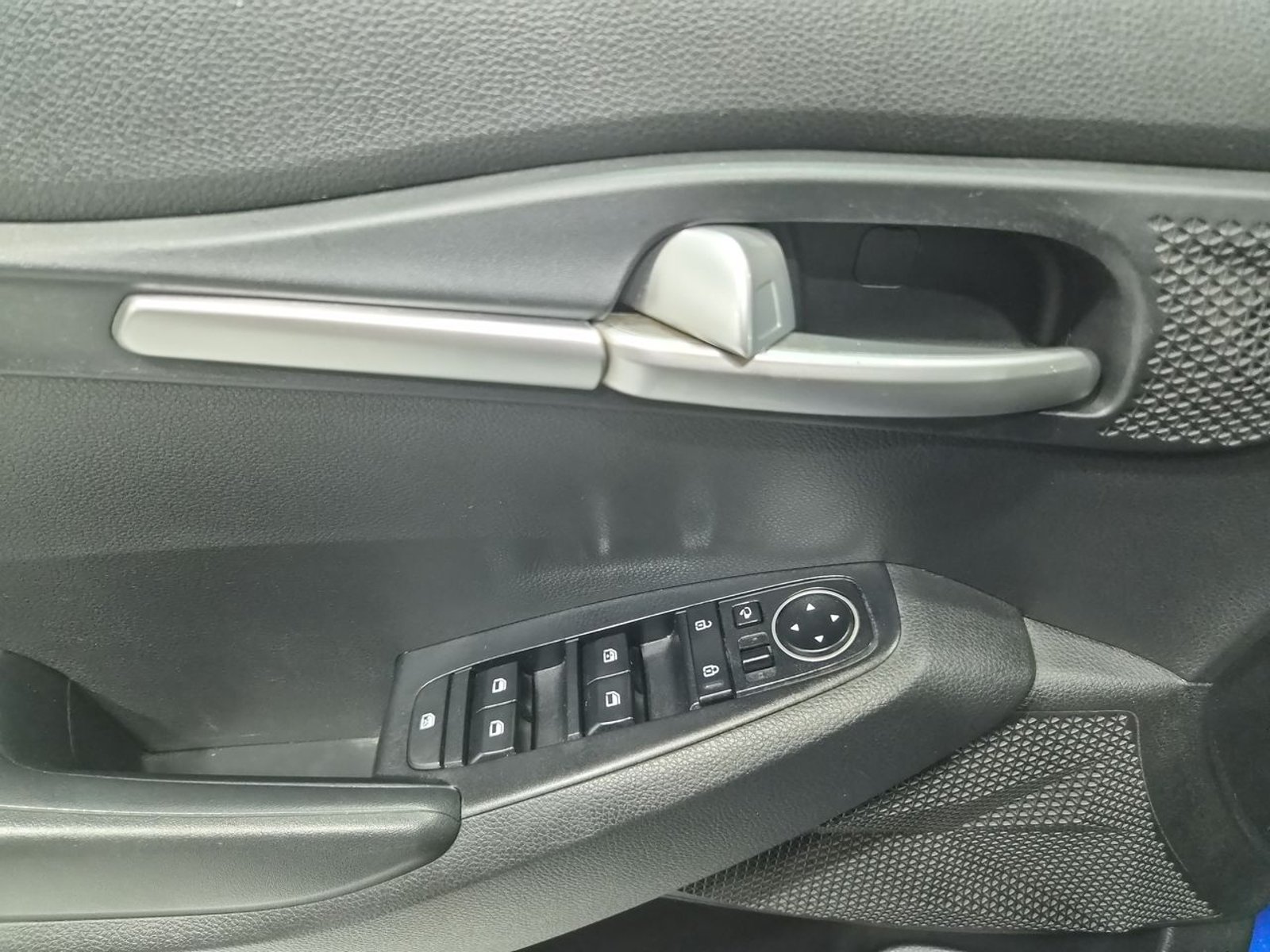 Kia SELTOS MPI 6MT 1.6 2022 - Imagen 16 de 20