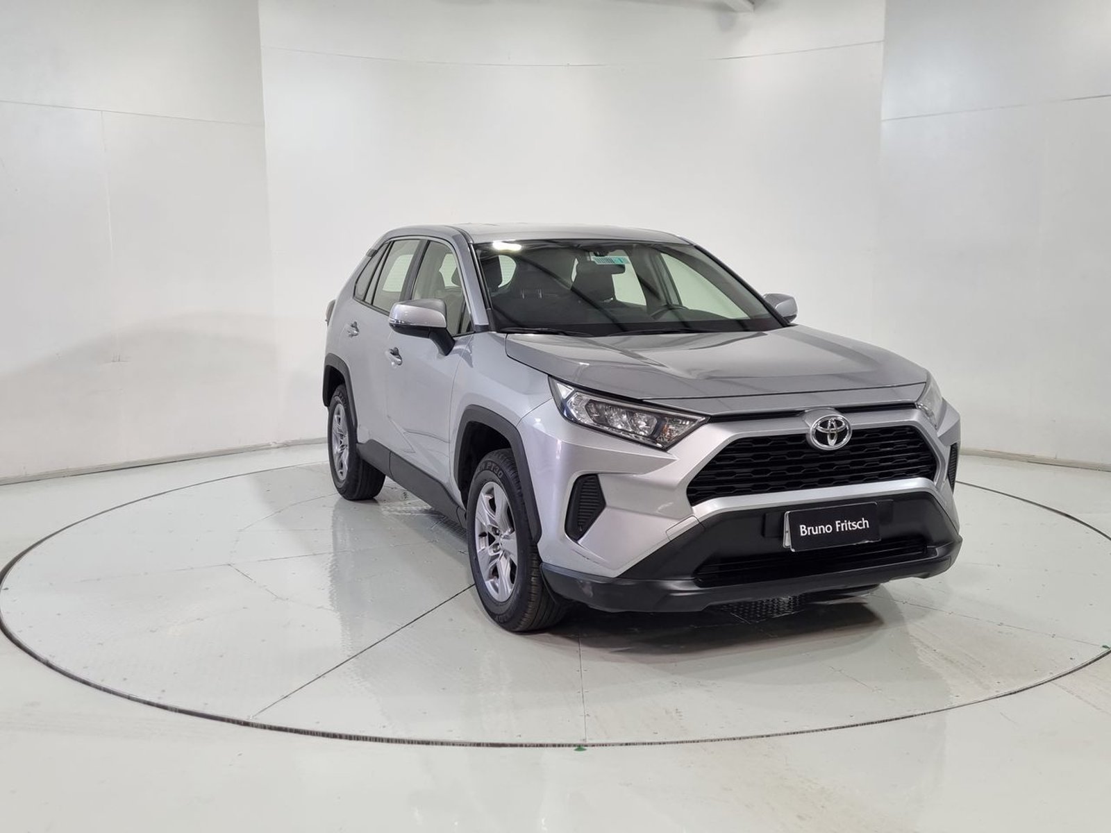 Toyota RAV4 4X2 2.0 AT 2026 - Imagen 16 de 20