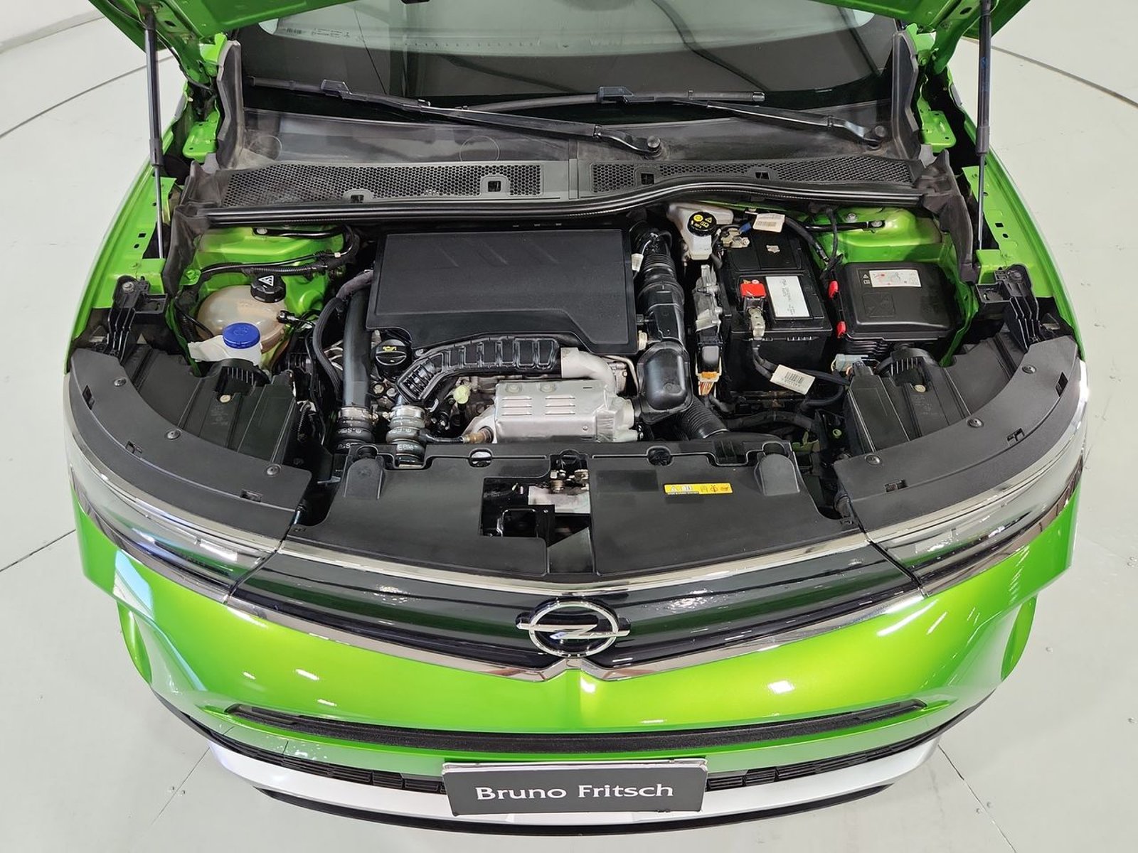 Opel MOKKA 1.2T 2023 - Imagen 19 de 20