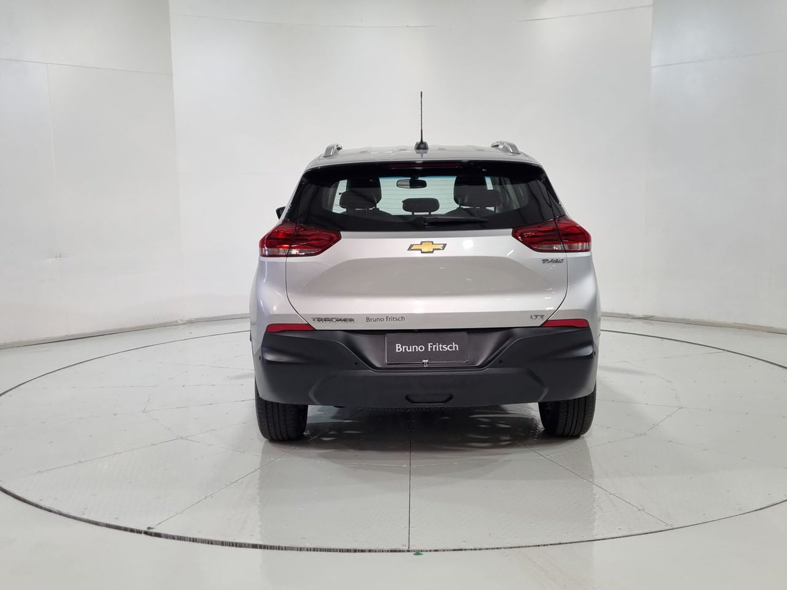 Chevrolet TRACKER 1.2T AUT 2021 - Imagen 9 de 20