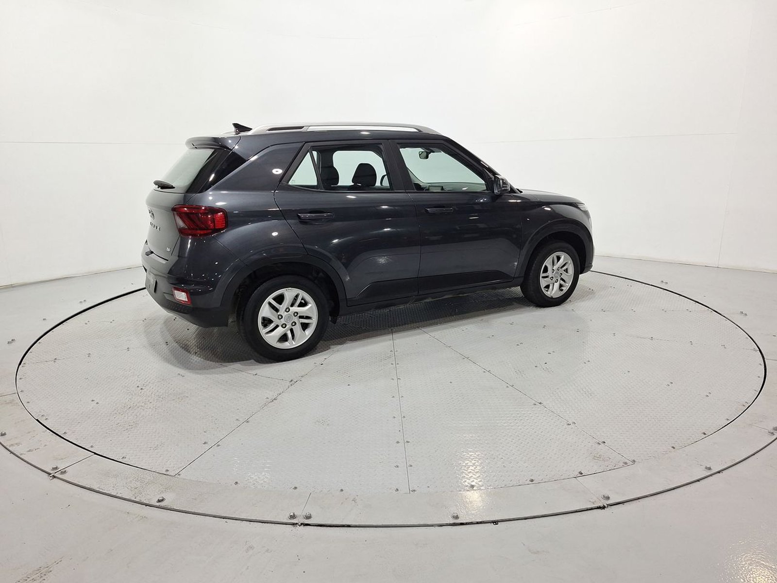 Hyundai VENUE QX 1.6 2022 - Imagen 9 de 20