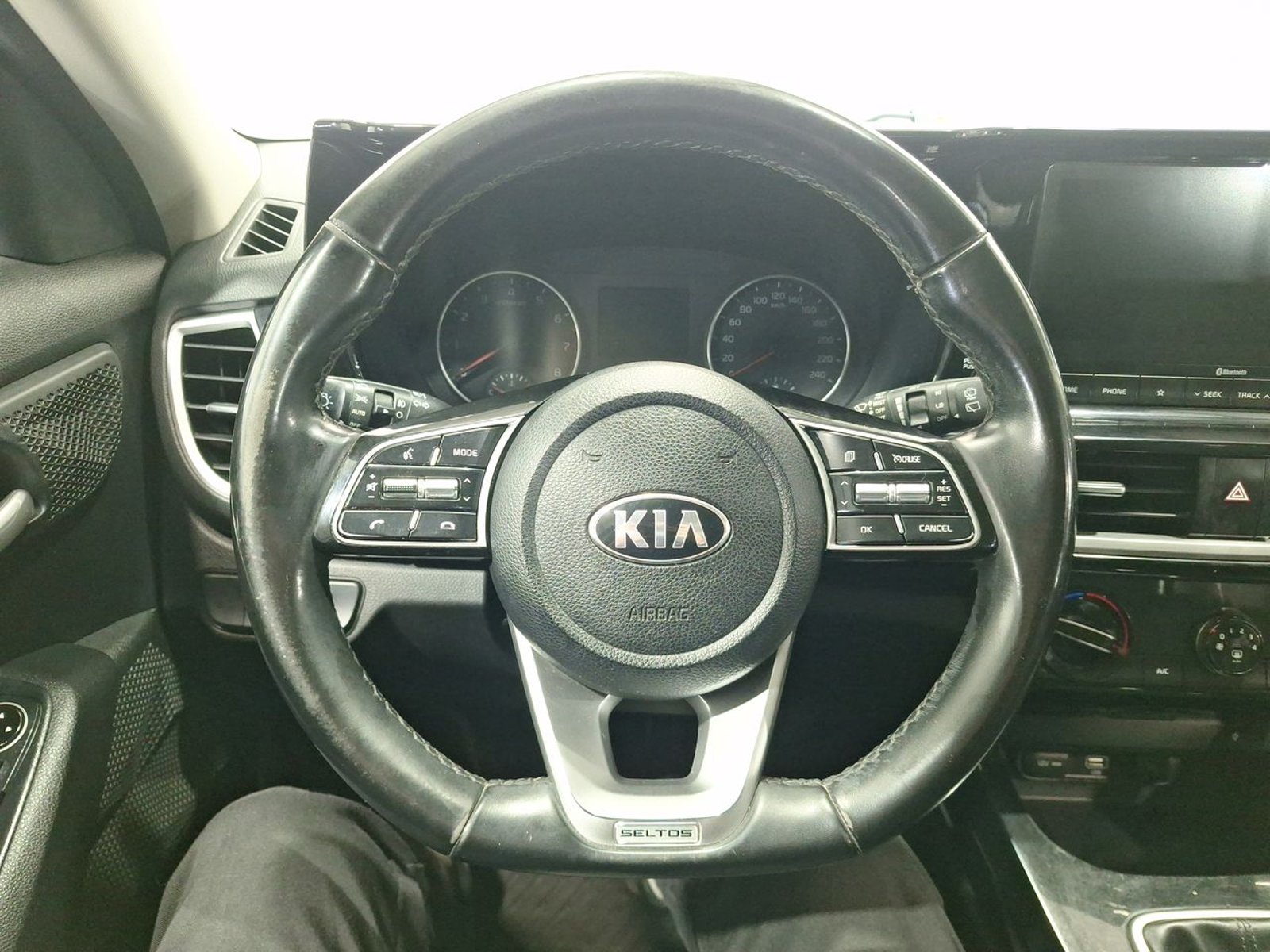 Kia SELTOS MPI 6MT 1.6 2020 - Imagen 19 de 20