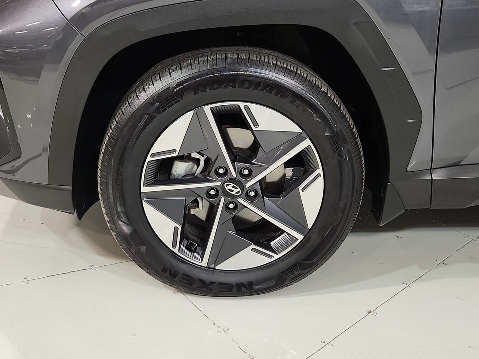 Hyundai TUCSON NX4 2.0 AUT 2025 - Imagen 18 de 20