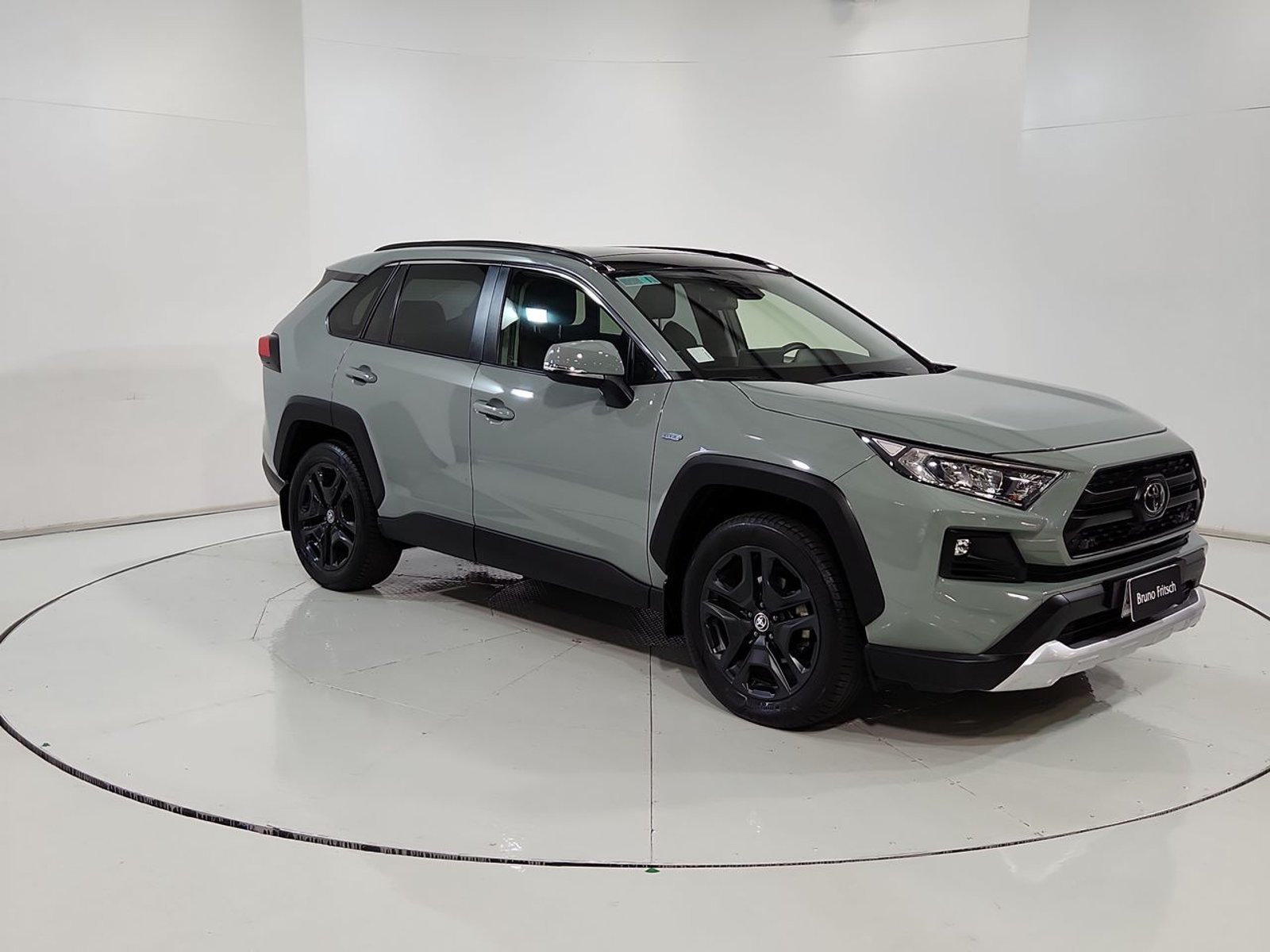 Toyota RAV4 4X4 OTTO 2.5 AT 2023 - Imagen 15 de 20