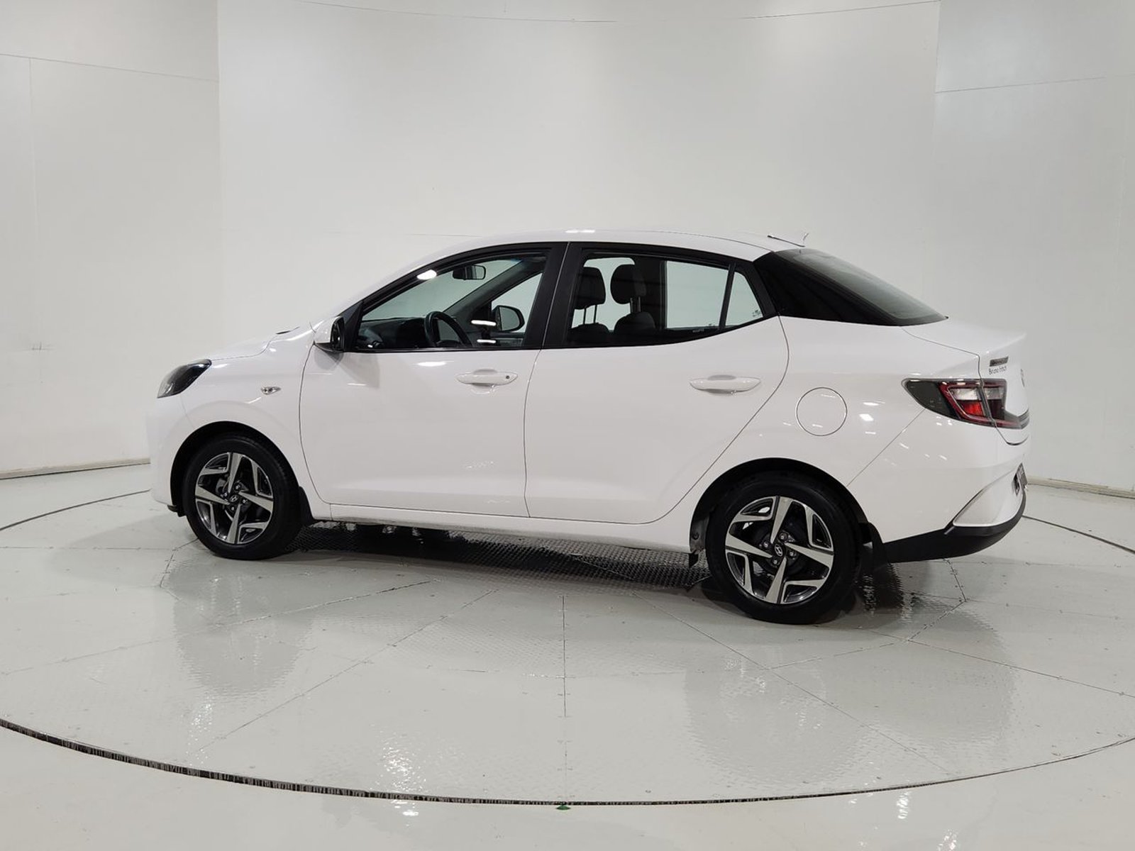 Hyundai GRAND I10 1.2 AUT 2025 - Imagen 6 de 20