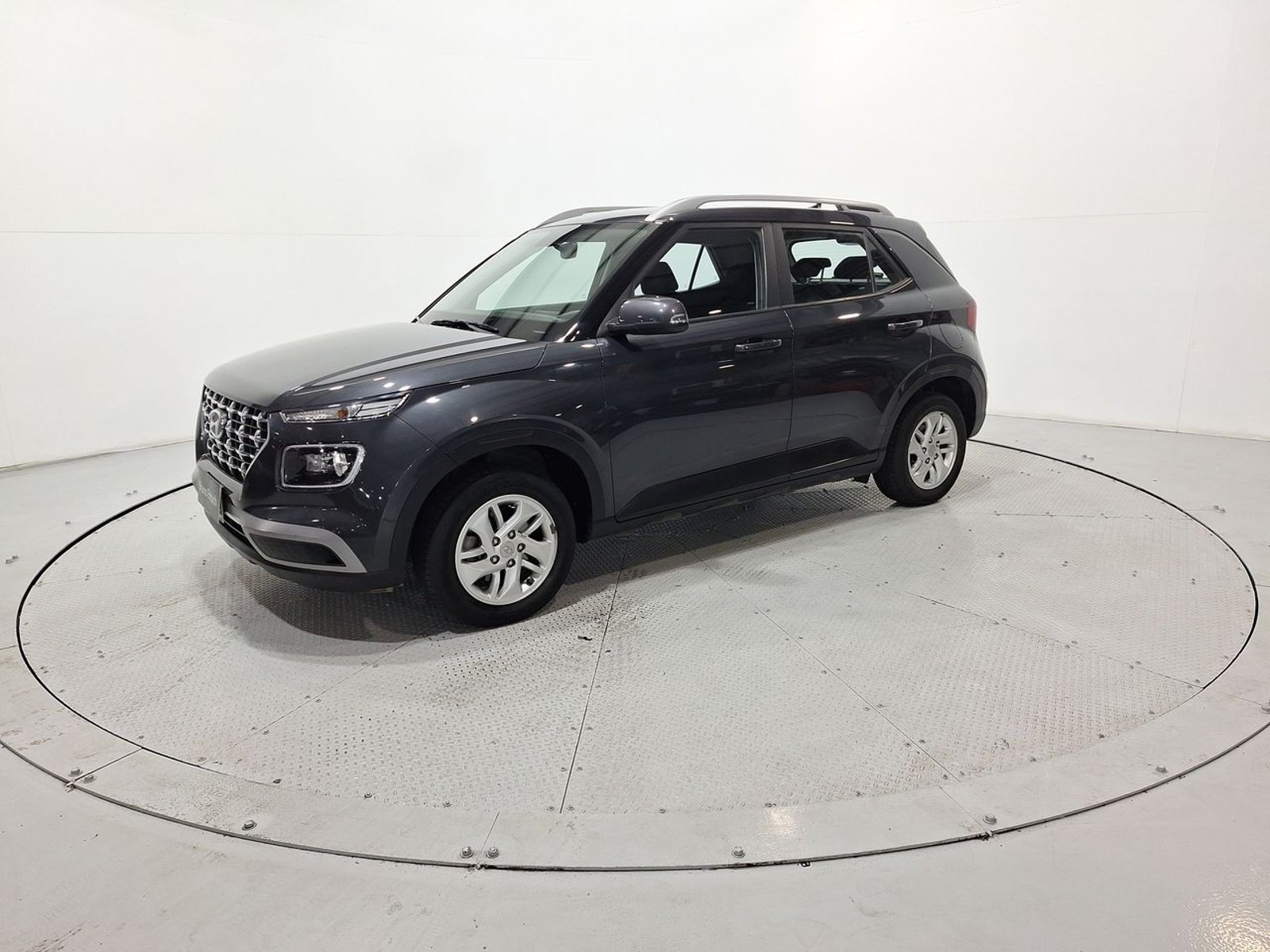 Hyundai VENUE QX 1.6 2022 - Imagen 3 de 20