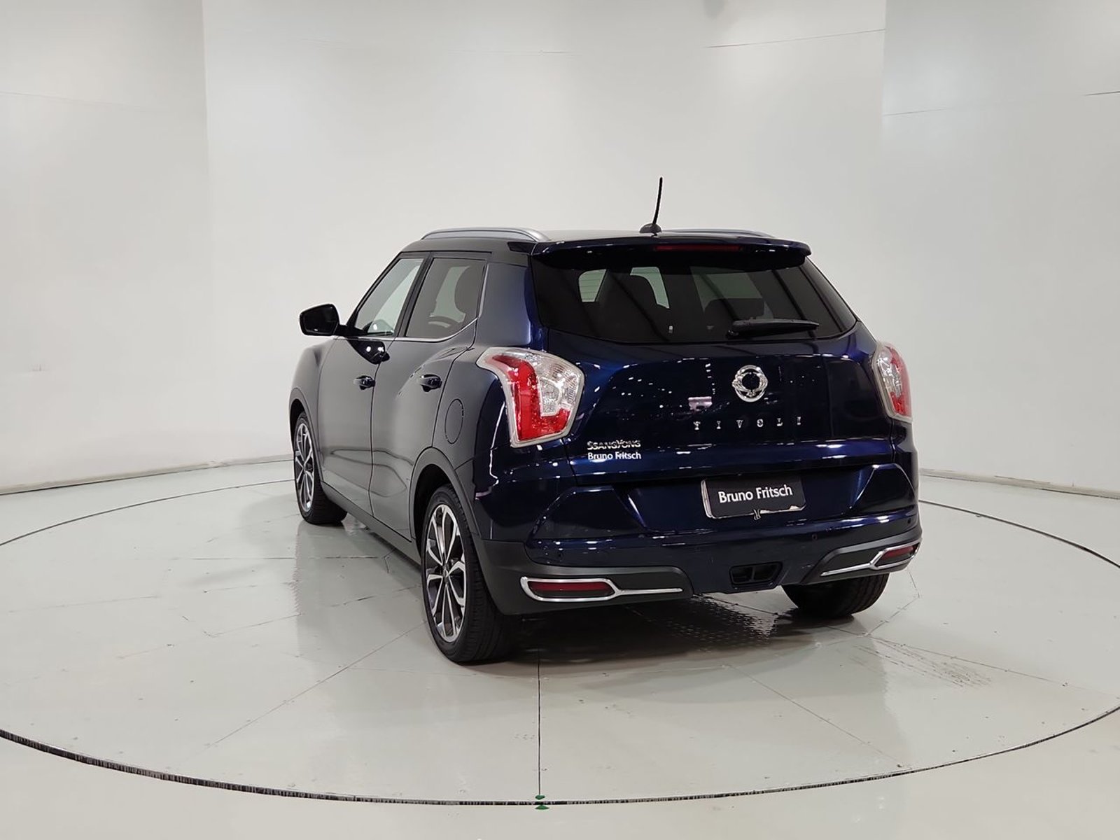 Ssangyong TIVOLI 1.6 AUT 2019 - Imagen 8 de 20
