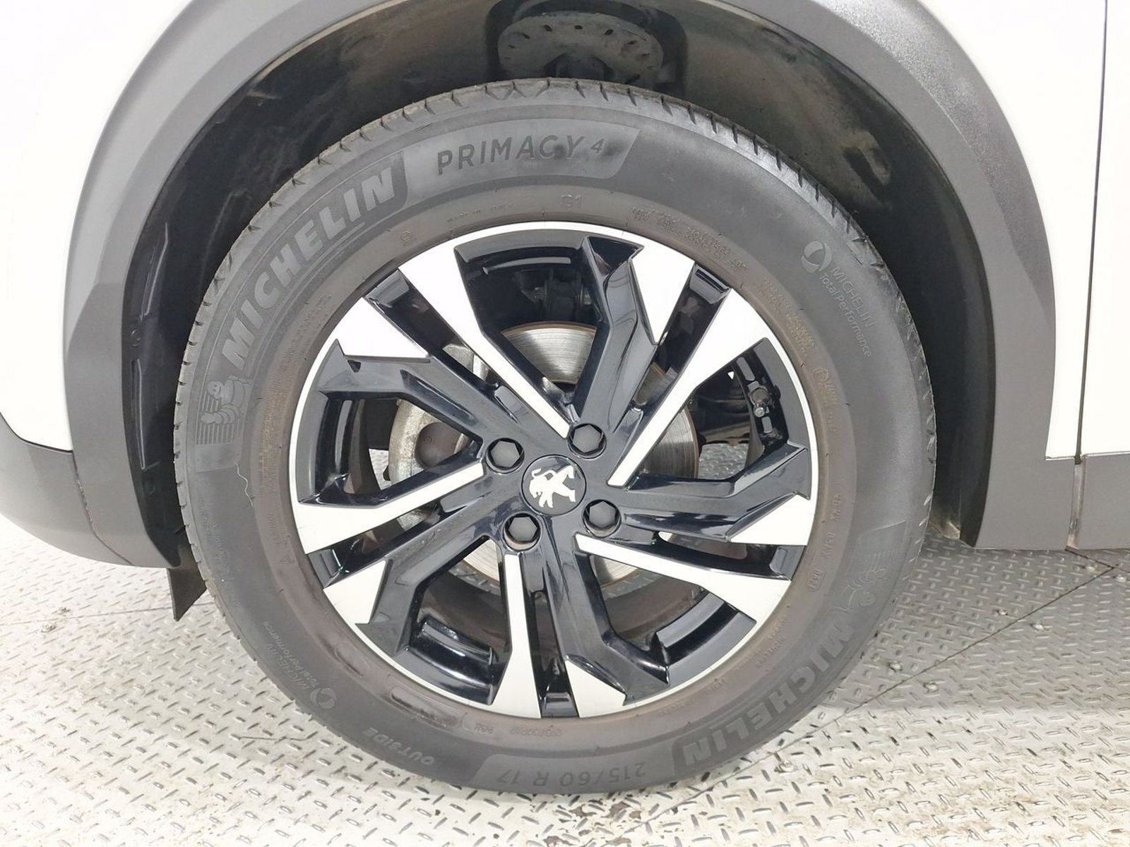 Peugeot 2008 PURETECH 130 EAT8 1.2 AUT 2021 - Imagen 14 de 20