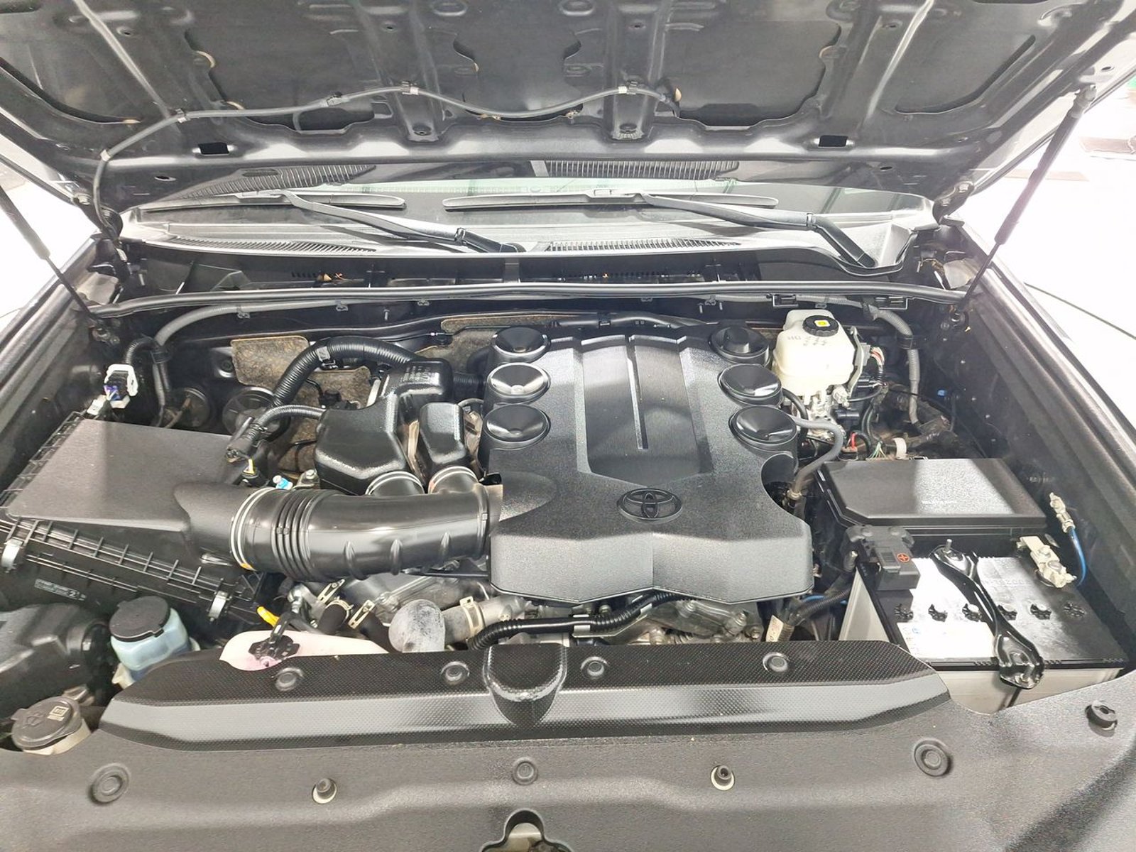 Toyota 4RUNNER 4X4 4.0 5AUT 2024 - Imagen 15 de 20