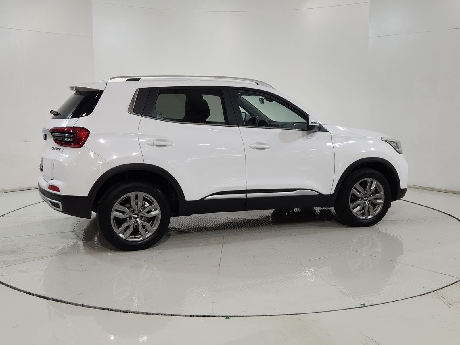 Chery TIGGO 3 1.5 2023 - Imagen 12 de 20
