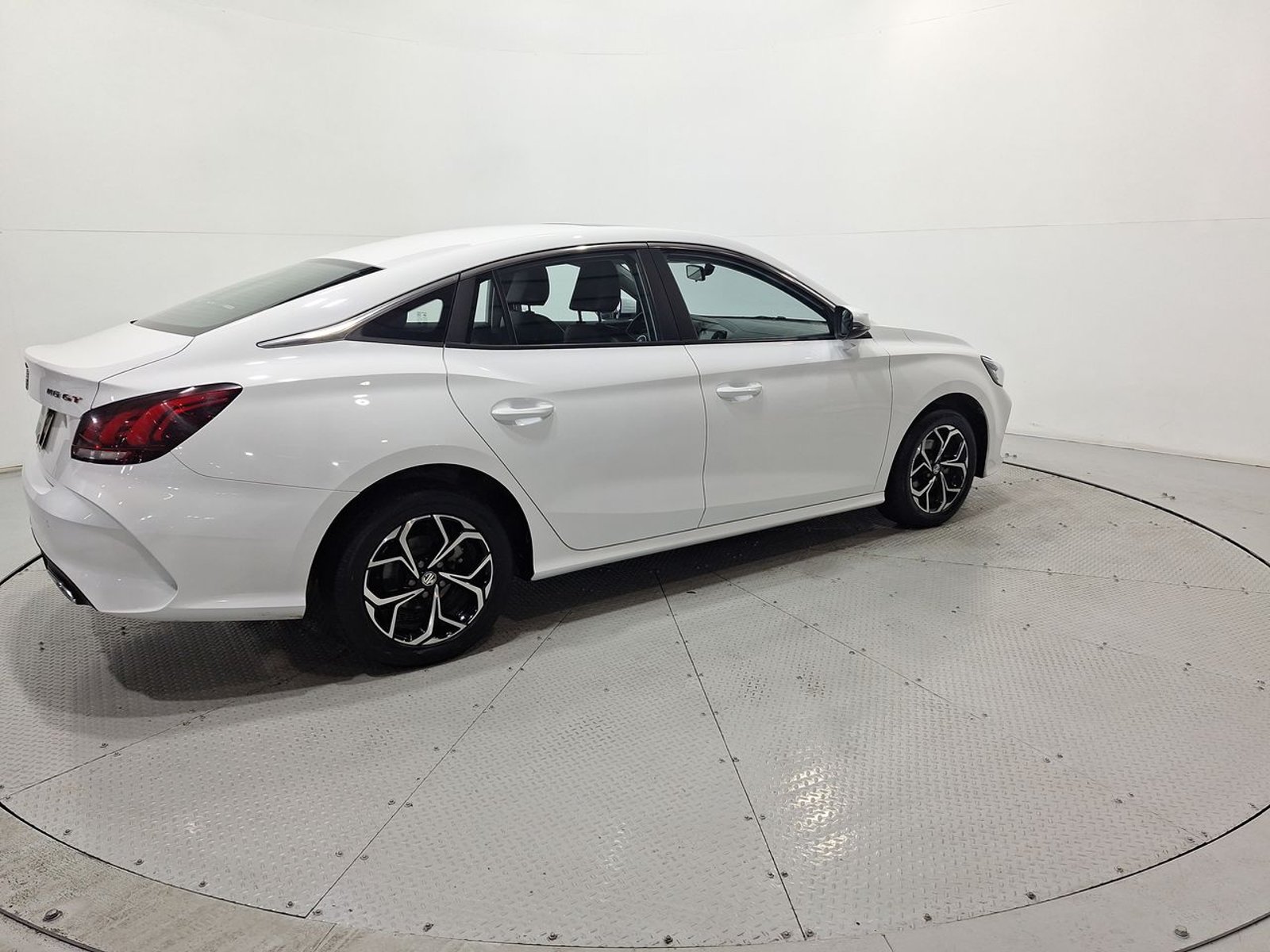 Mg GT SEDAN 1.5 2026 - Imagen 9 de 20
