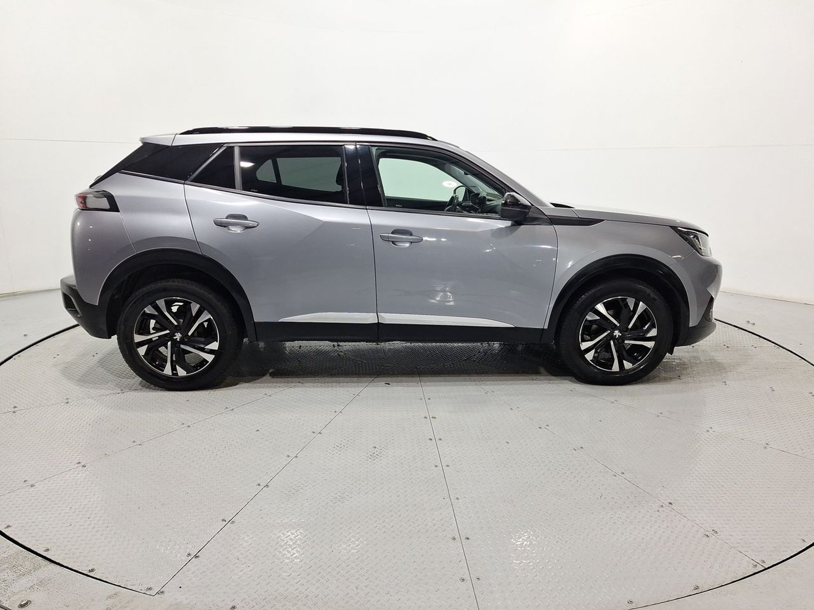 Peugeot 2008 PURETECH 130 1.2 2022 - Imagen 10 de 20