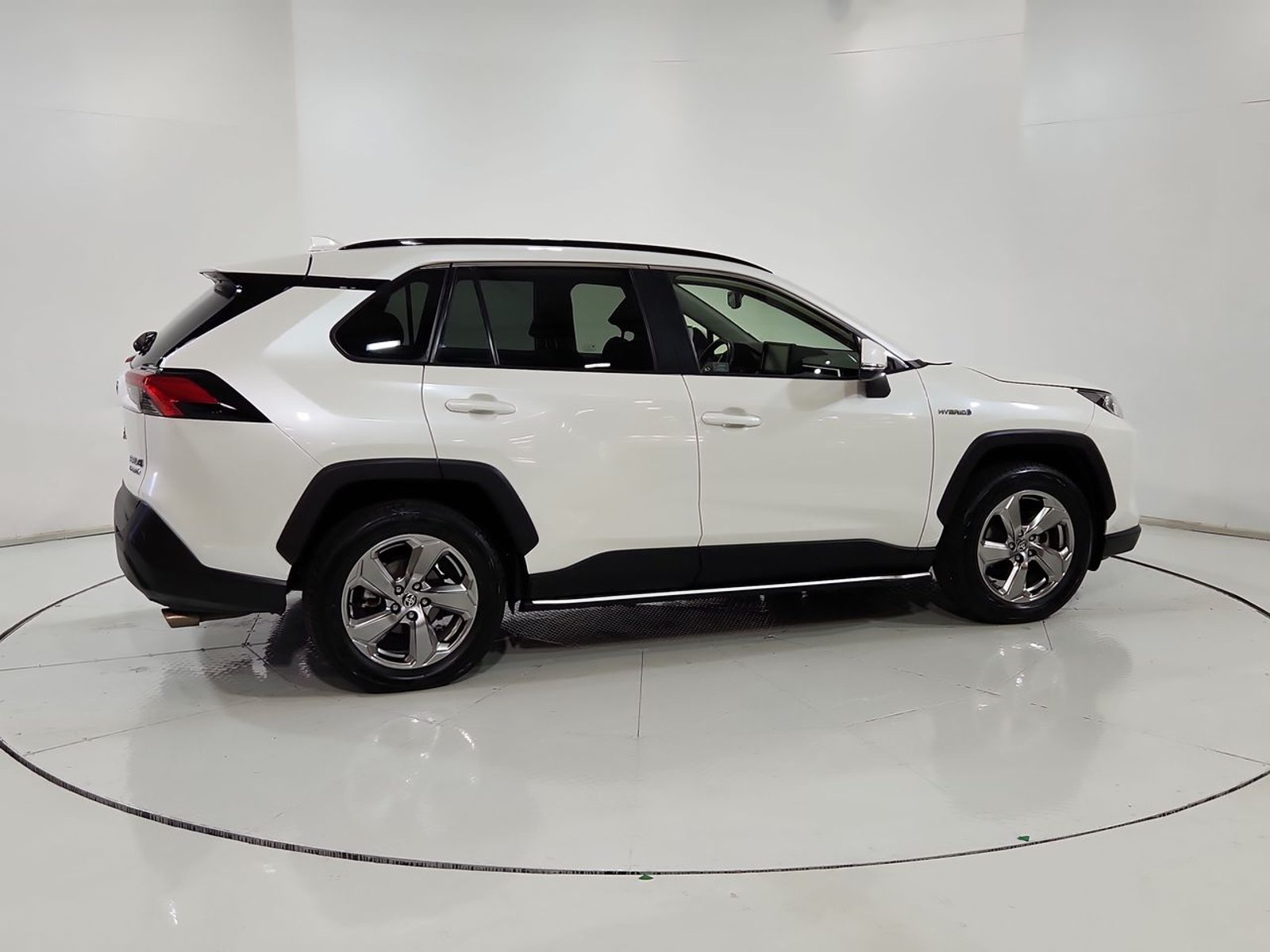 Toyota RAV4 XLE 2.5 AUT 2020 - Imagen 12 de 20