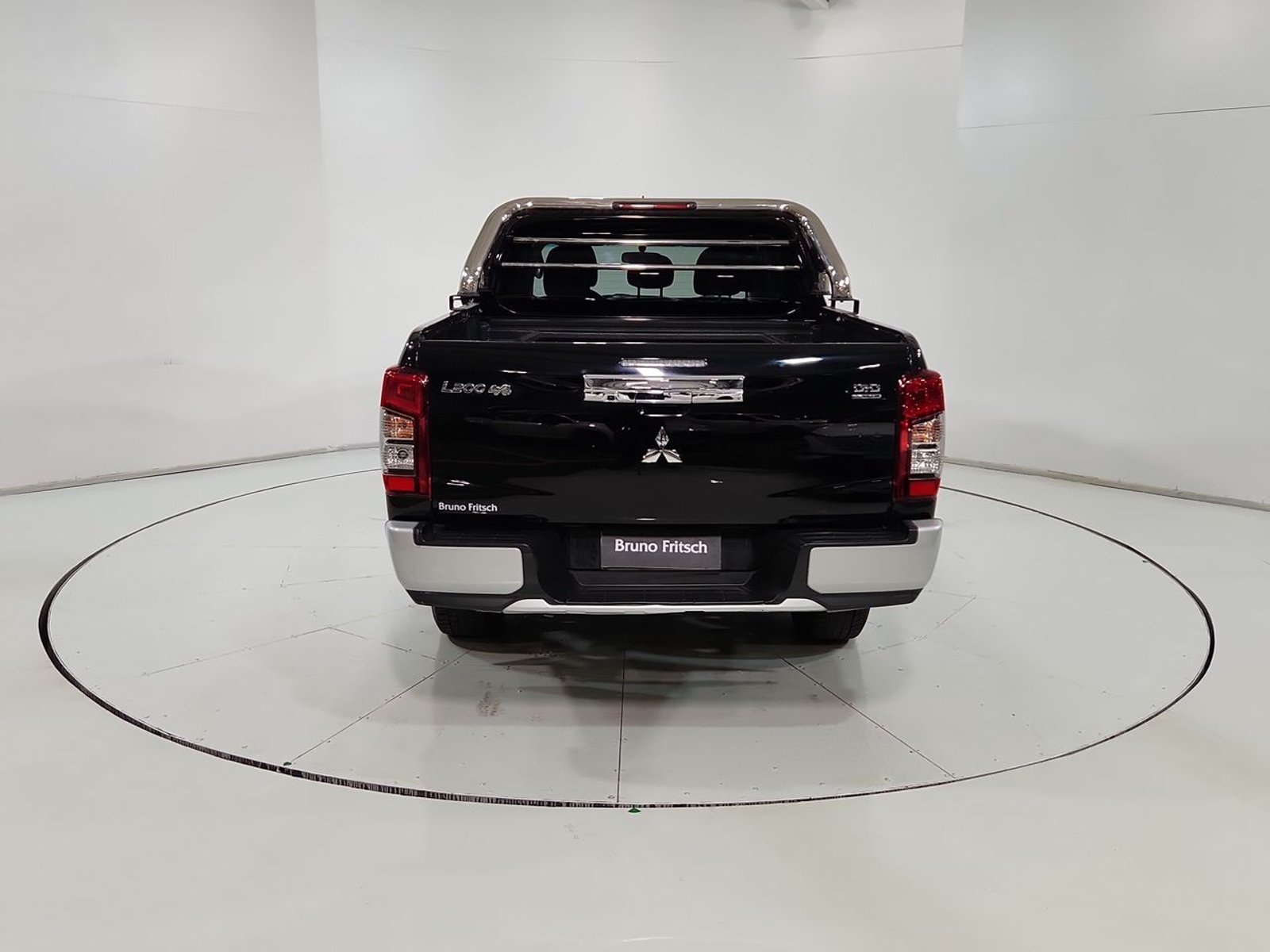 Mitsubishi L200 DAKAR 4X4 2.4 2021 - Imagen 9 de 20