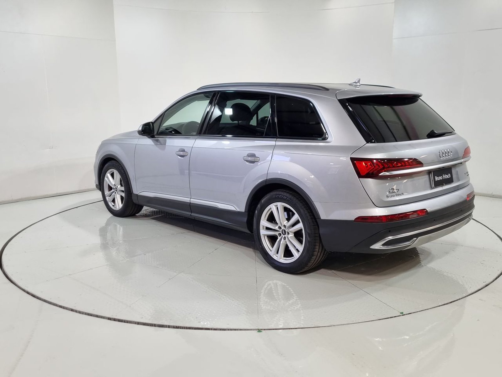 Audi Q7 55 TFSI 4X4 3.0 AUT 2023 - Imagen 7 de 20