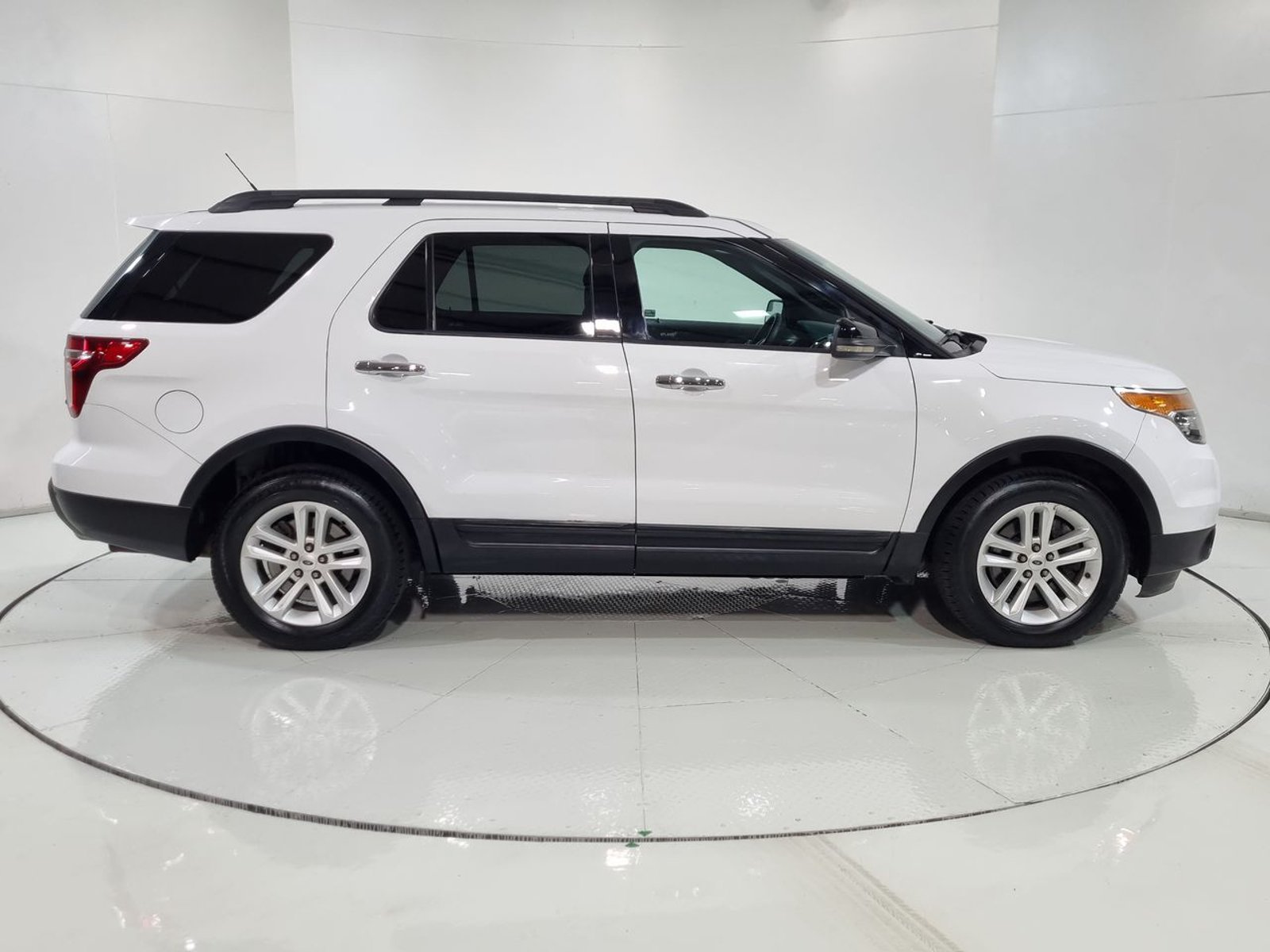 Ford EXPLORER 2.0 AUT 2014 - Imagen 13 de 20