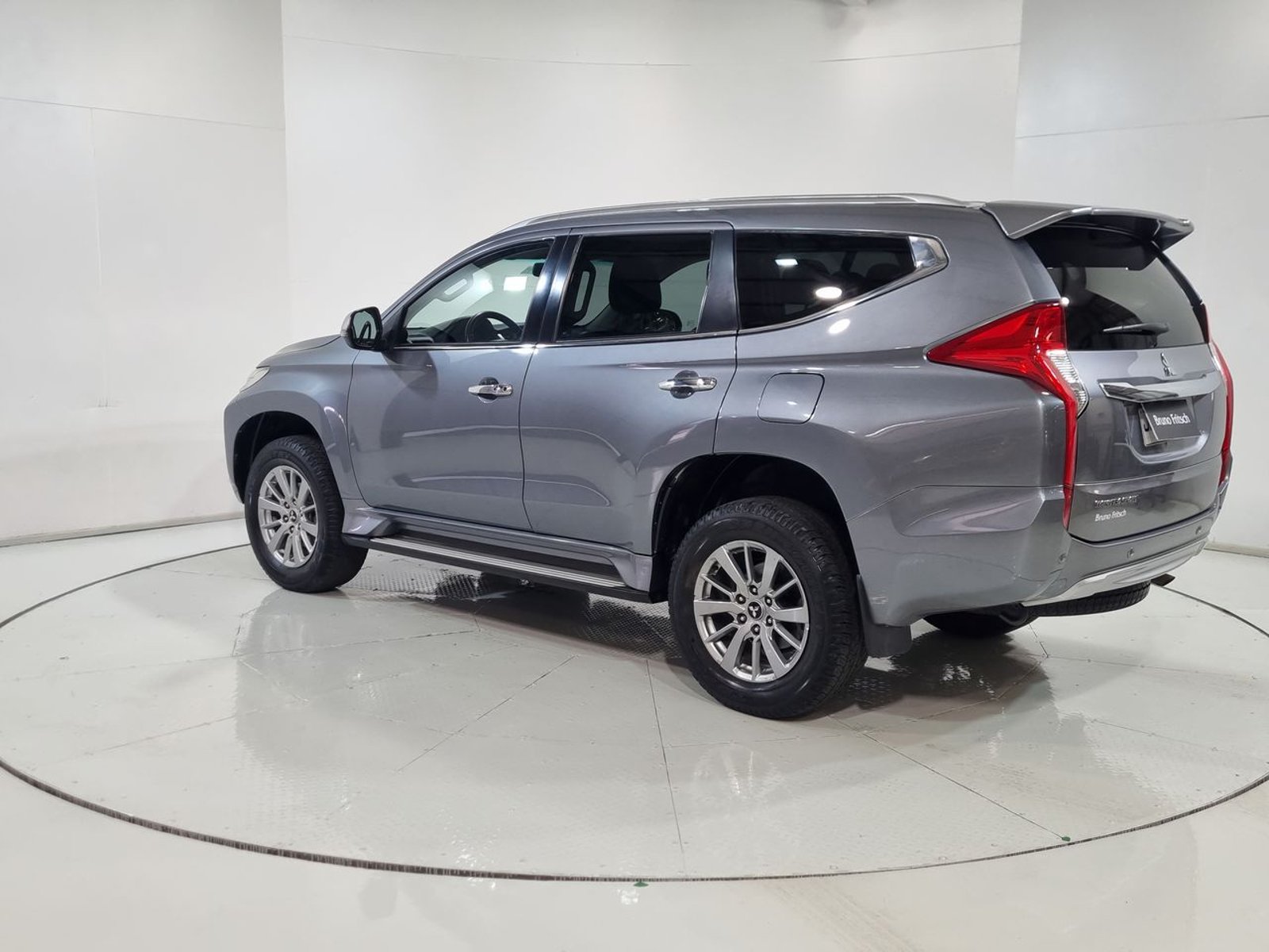 Mitsubishi MONTERO SPORT 3.0 AUT 2017 - Imagen 7 de 20