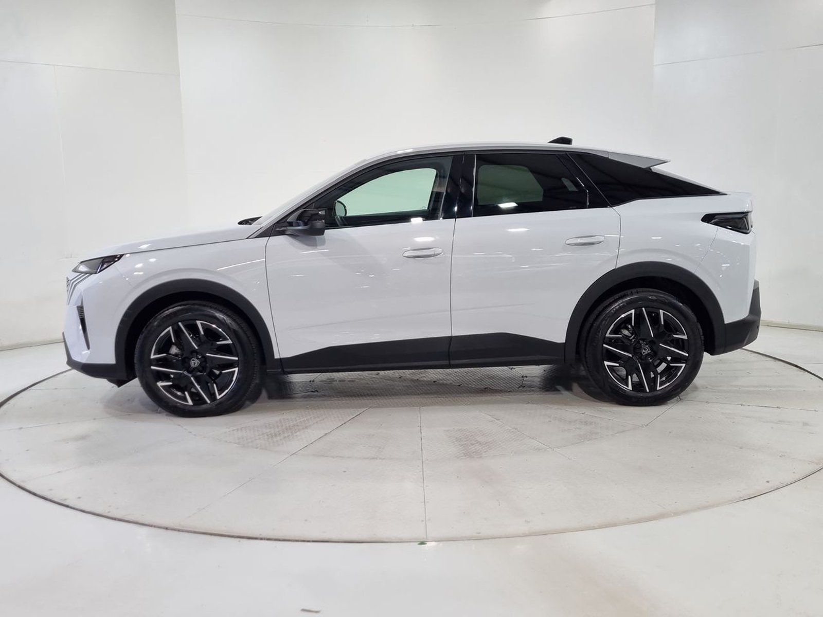Peugeot 3008 PREMIER 1.2 AUT 2025 - Imagen 5 de 20