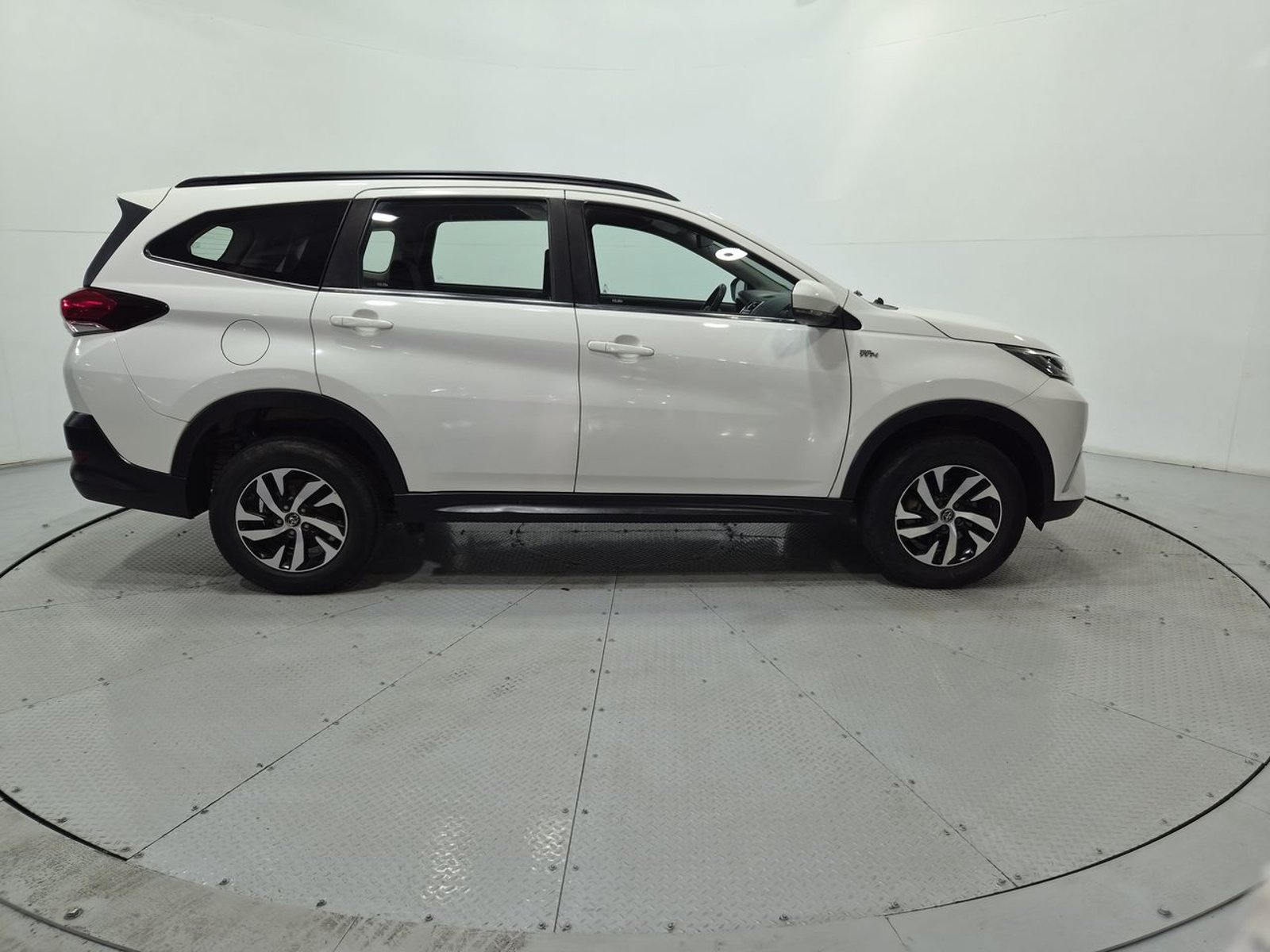 Toyota RUSH XLI 1.5 AUT 2021 - Imagen 10 de 20