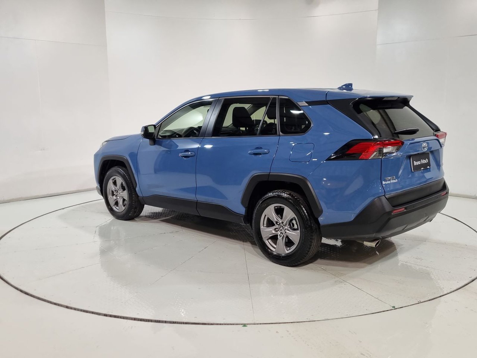 Toyota RAV4 4X2 2.0 AT 2026 - Imagen 7 de 20