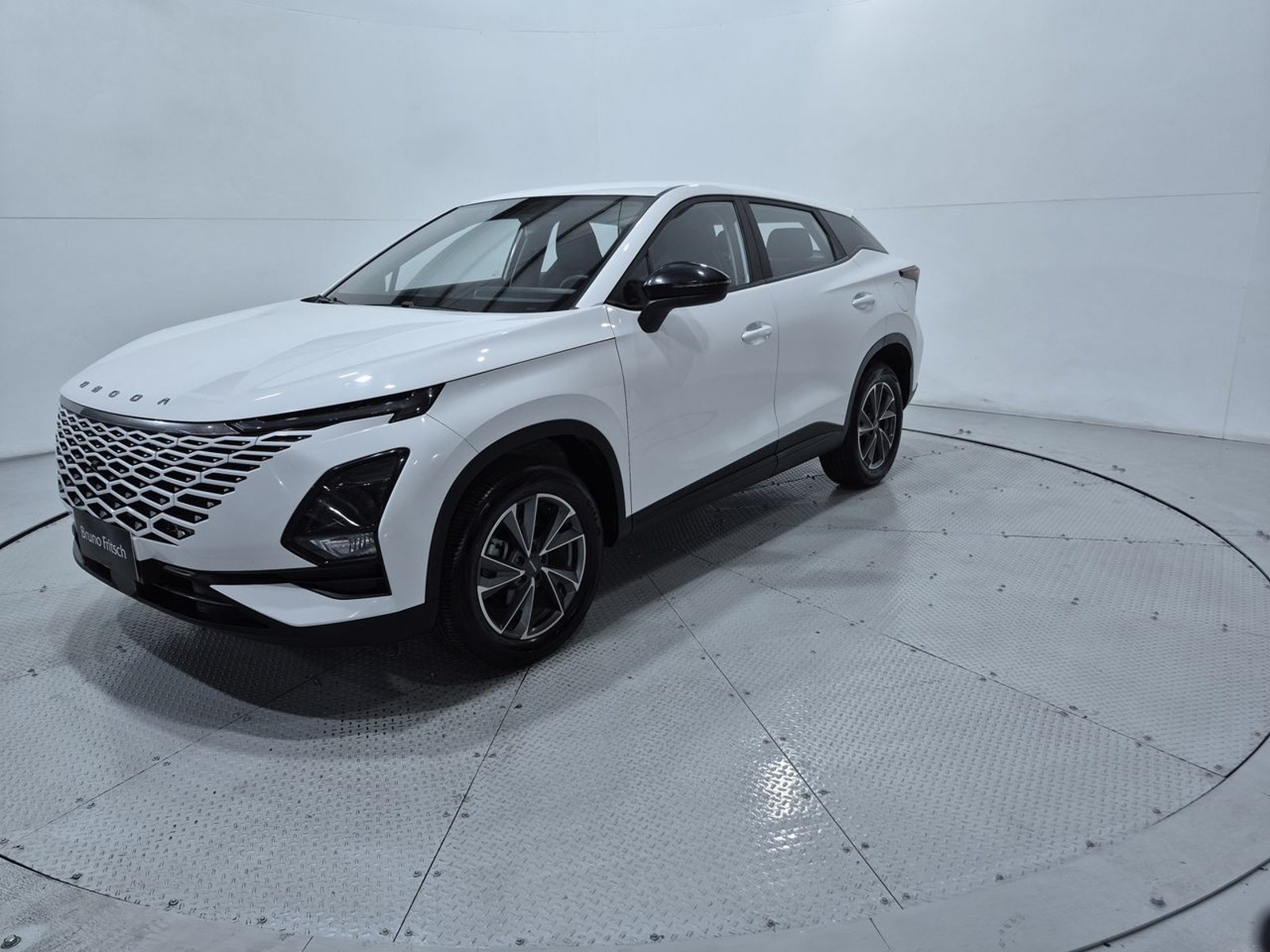 Omoda C5 4X2 1.5 AUT 2025 - Imagen 3 de 20