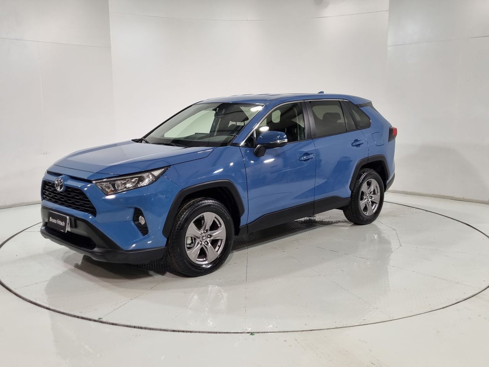 Toyota RAV4 4X2 2.0 AT 2026 - Imagen 3 de 20