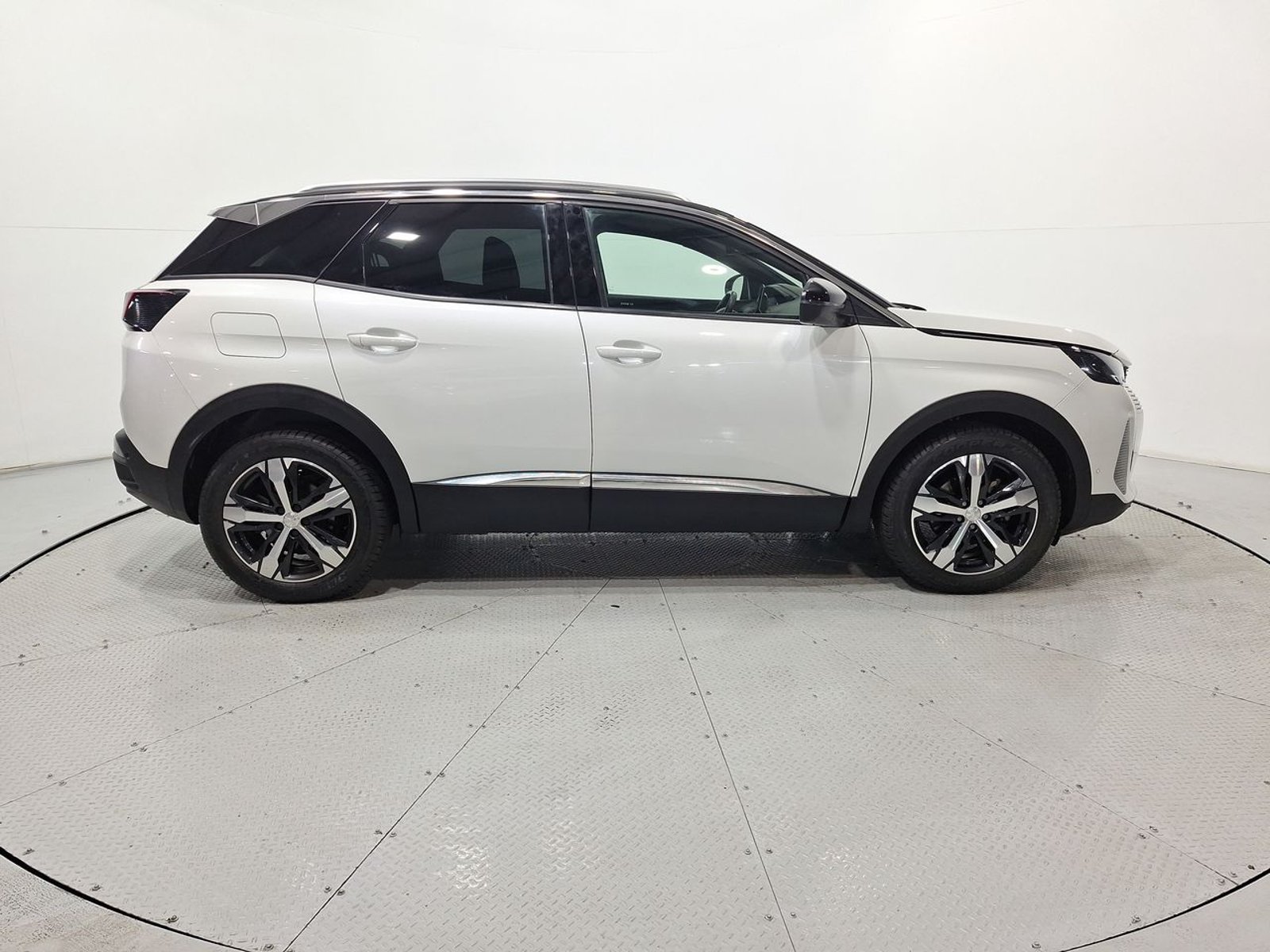 Peugeot 3008 THP 165HP 1.6 AUT 2023 - Imagen 10 de 20