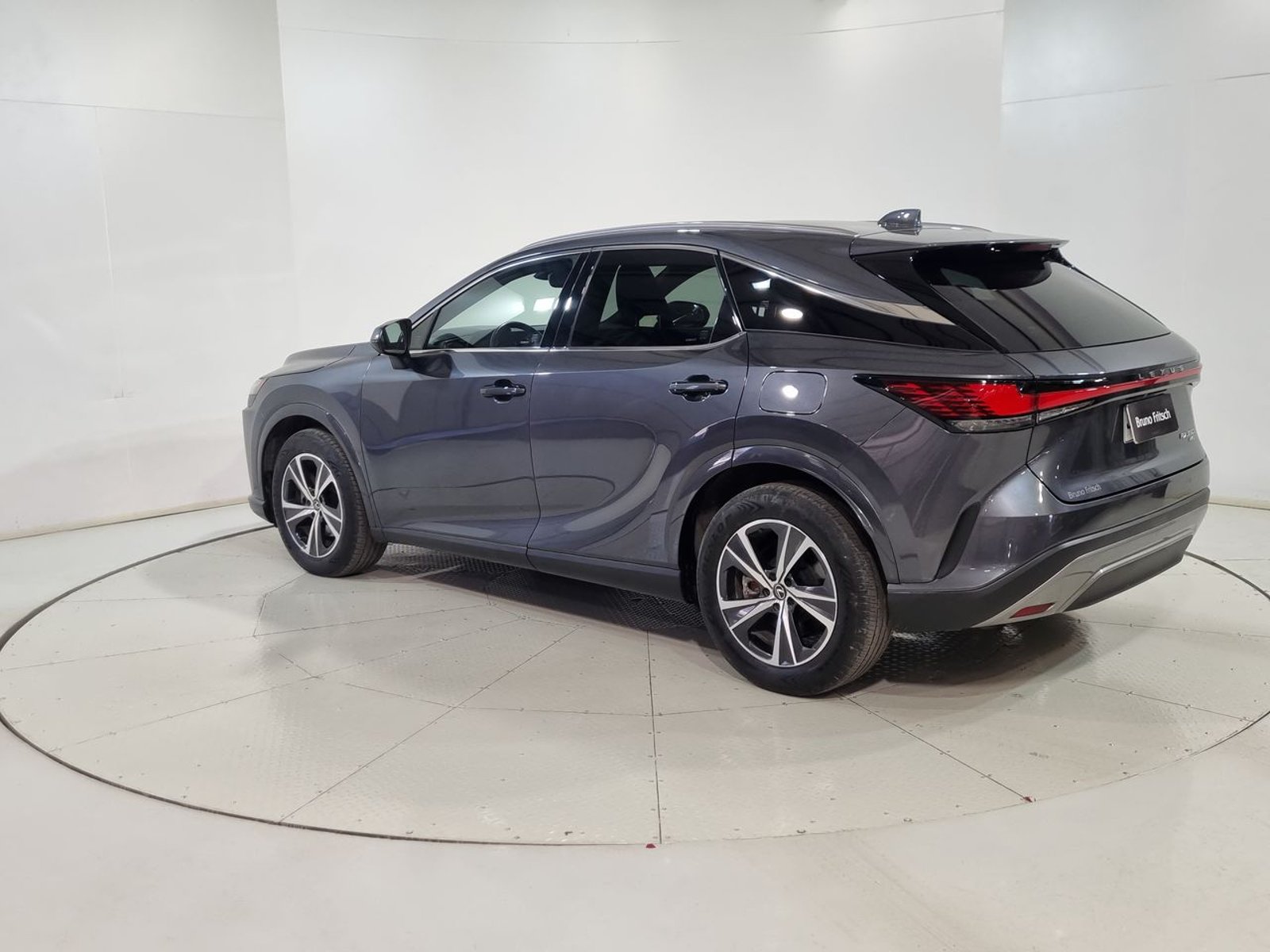 Lexus RX350 RX 350 4X4 2.4 AUT 2023 - Imagen 7 de 20