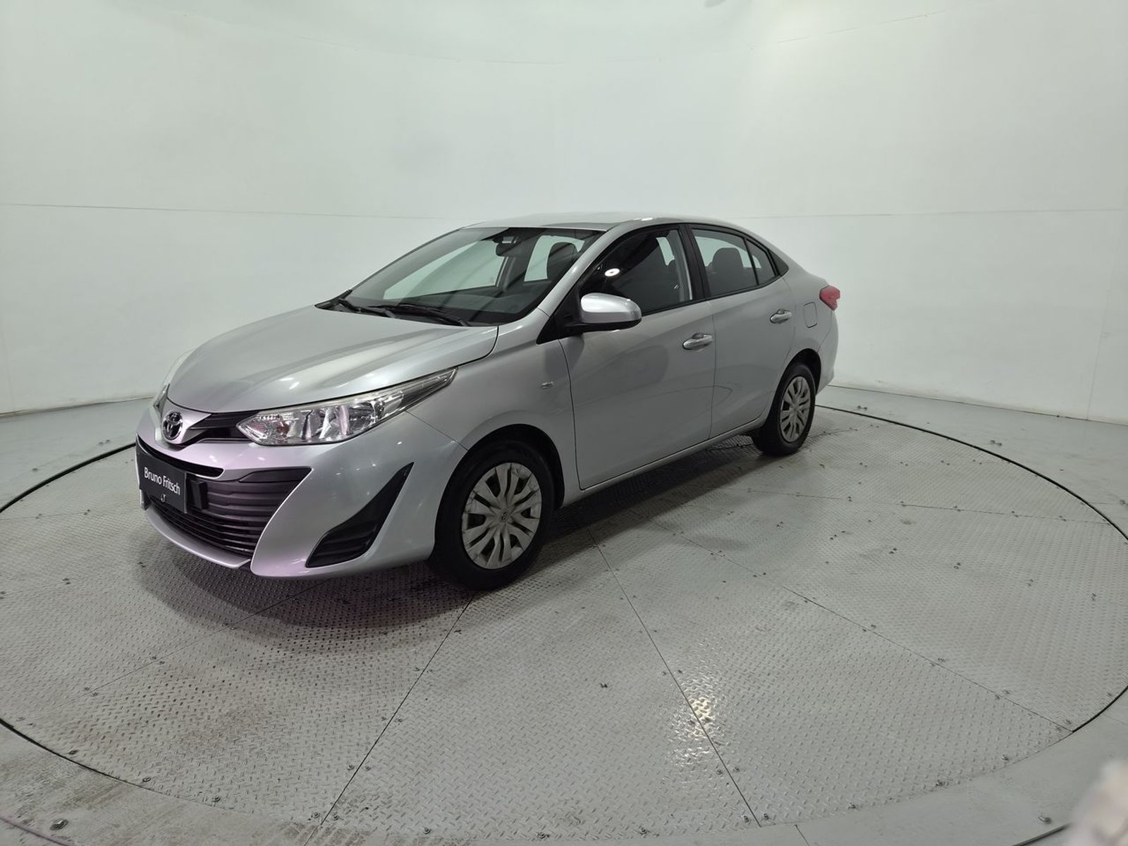 Toyota YARIS NEW YARIS GLI 1.5 2021 - Imagen 3 de 20