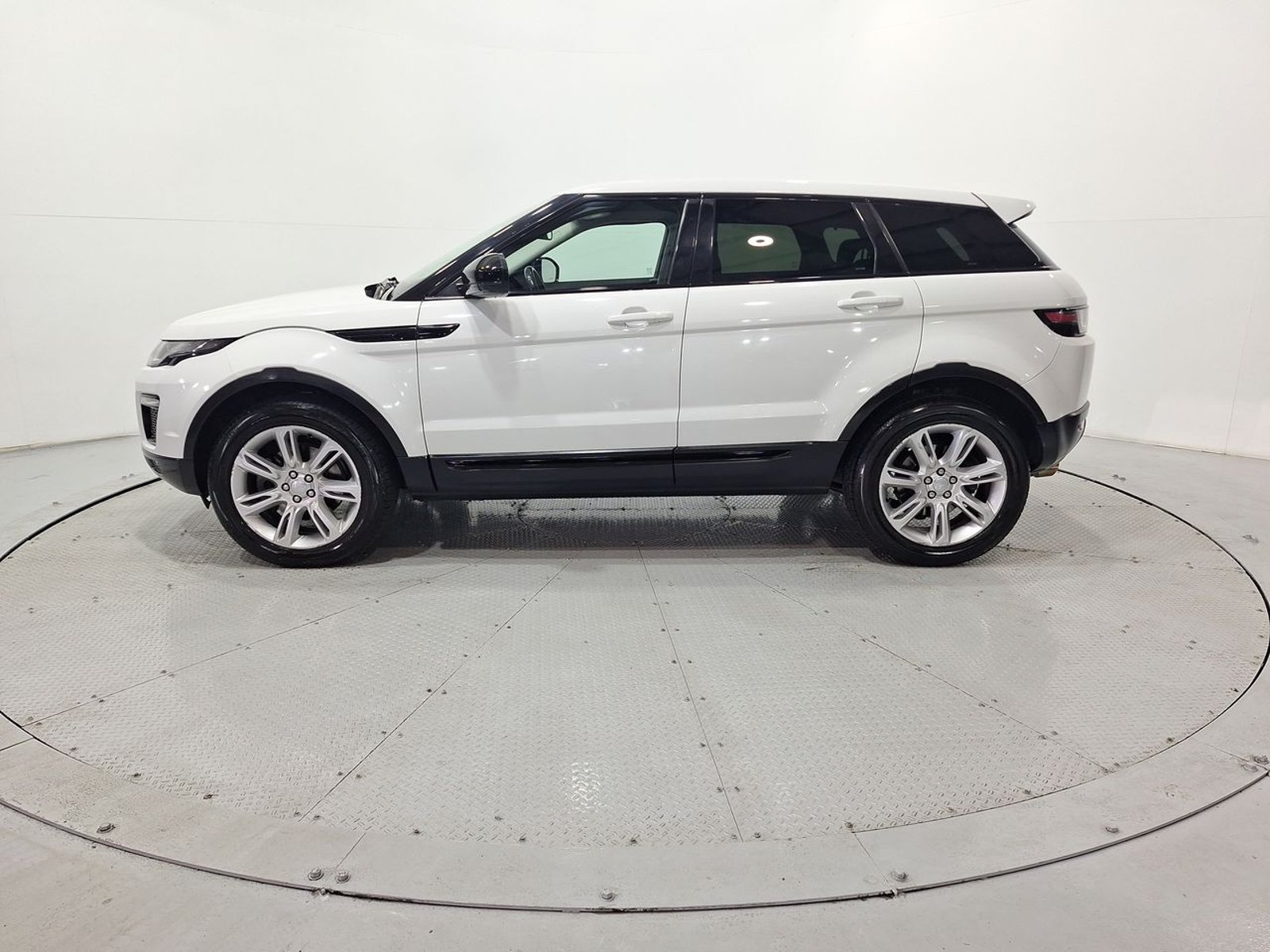Land-rover EVOQUE 2.0 2017 - Imagen 4 de 20
