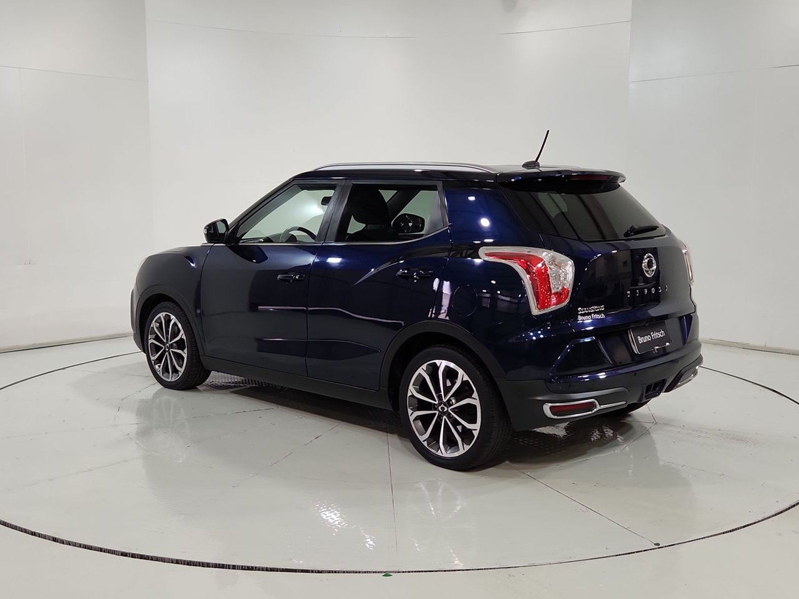 Ssangyong TIVOLI 1.6 AUT 2019 - Imagen 7 de 20