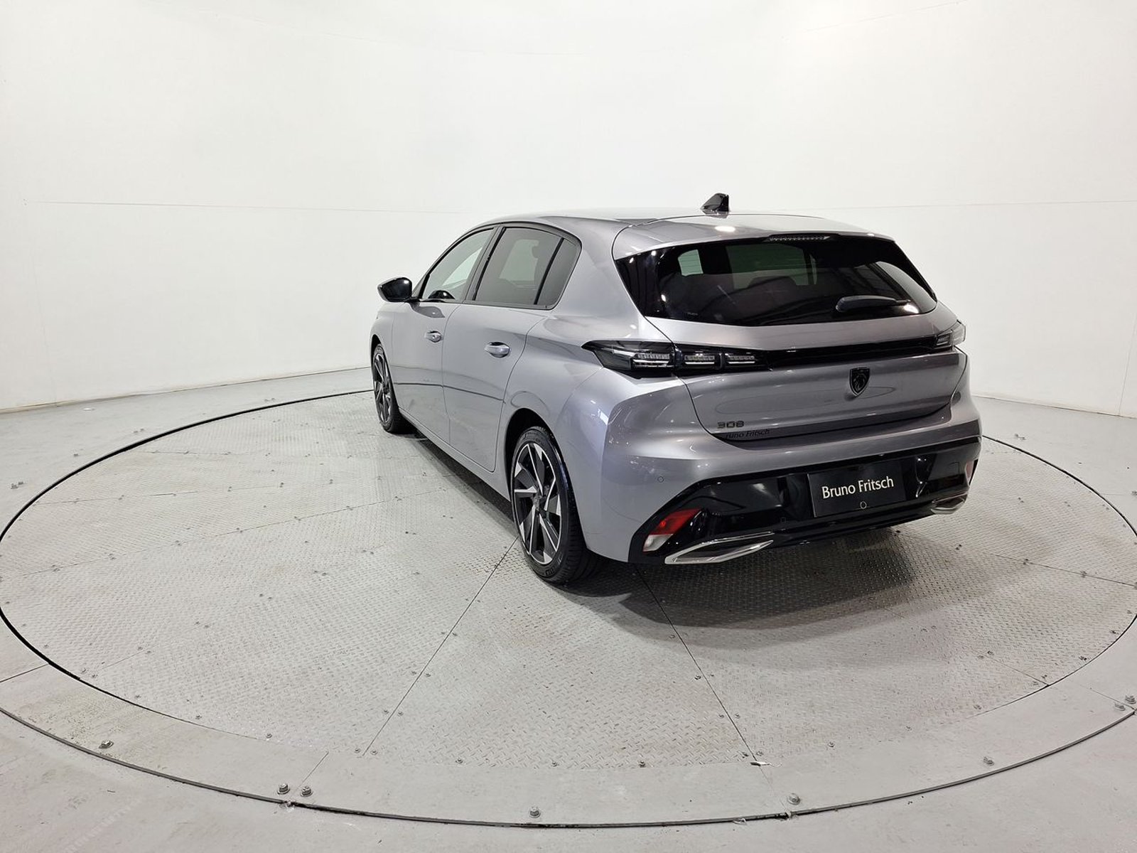 Peugeot 308 PURETECH 1.2 AUT 2024 - Imagen 6 de 20