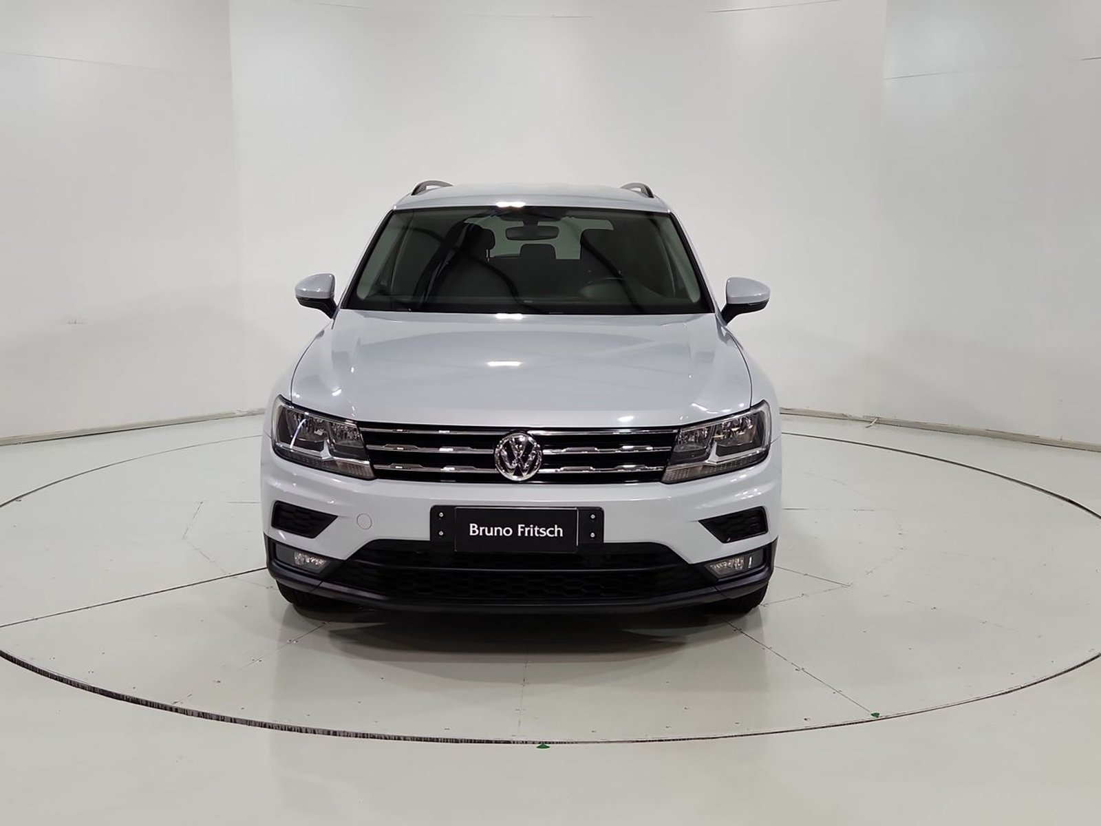 Volkswagen TIGUAN TDI 2.0 AUT 2018 - Imagen 17 de 20