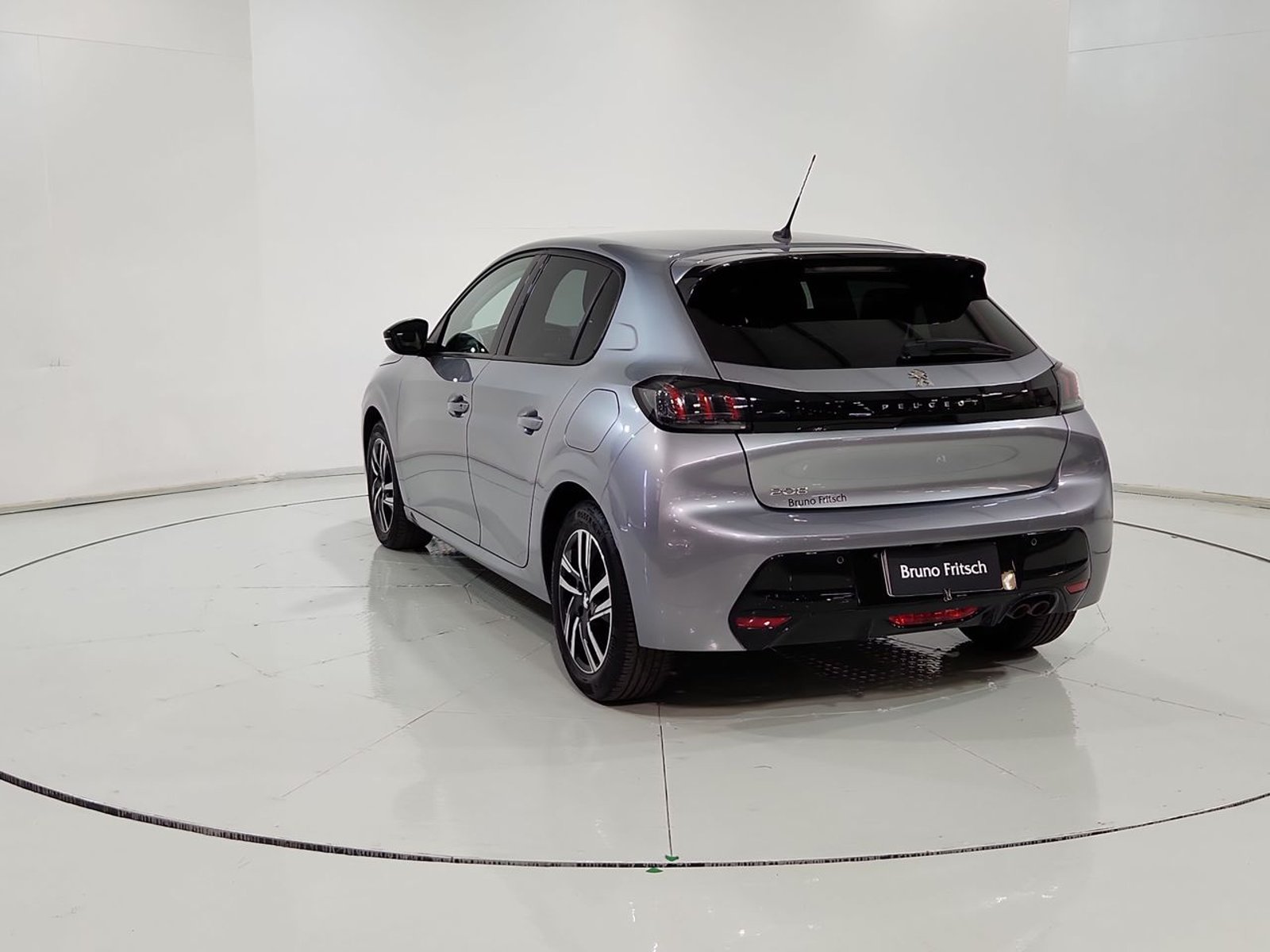 Peugeot 208 PURETECH 130 EAT8 1.2 AUT 2023 - Imagen 8 de 20