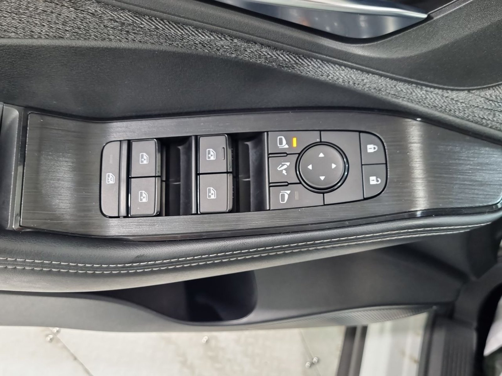 Nissan X-TRAIL X TRAIL 4X2 7P CVT 2.5 2023 - Imagen 20 de 20