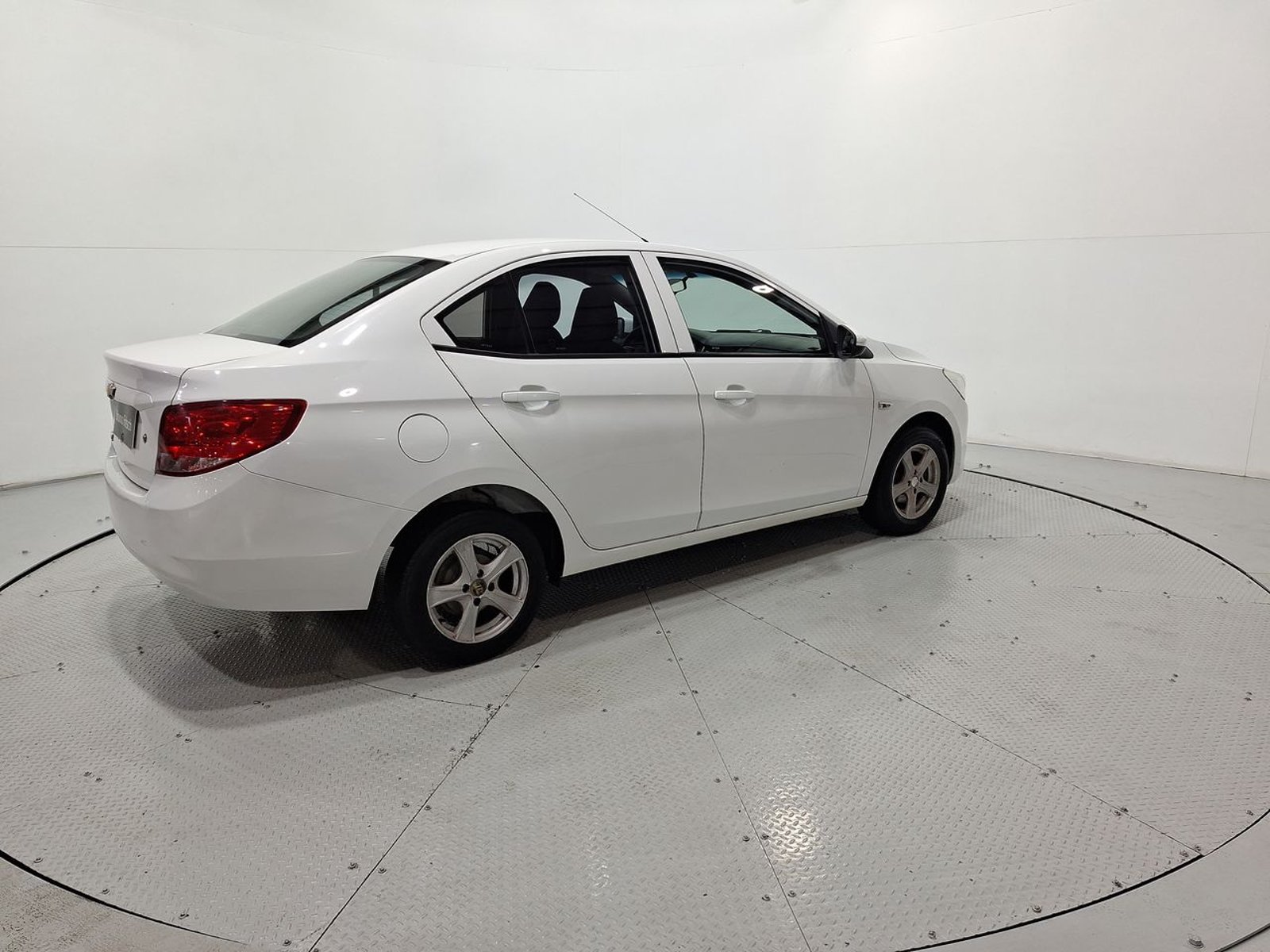 Chevrolet SAIL 1.5 2023 - Imagen 9 de 20