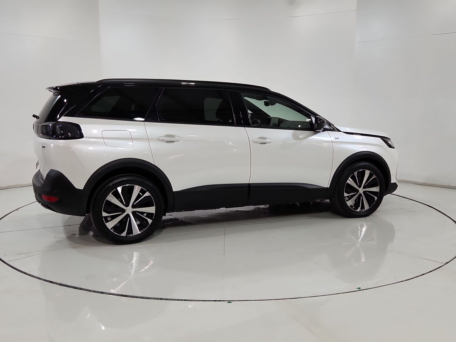 Peugeot 5008 PURETECH 180 EAT8 1.6 AUT 2024 - Imagen 12 de 20