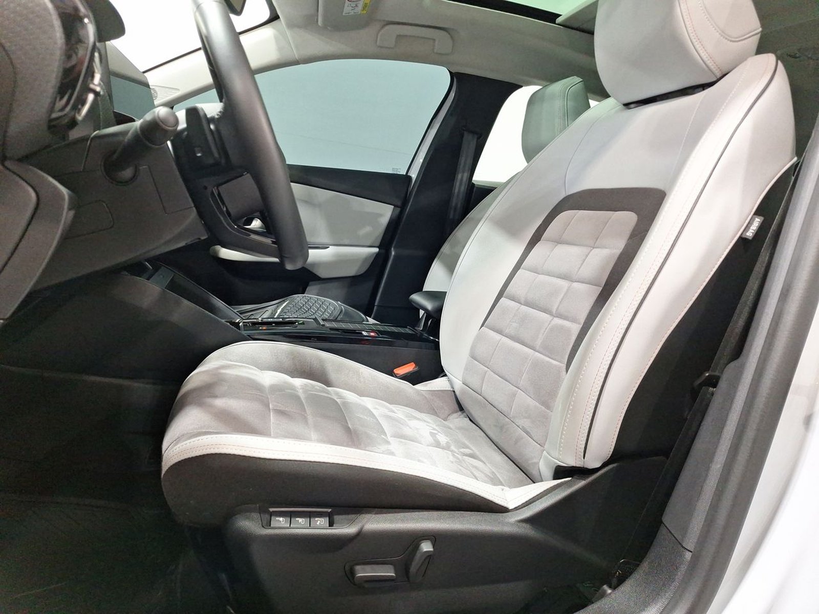 Citroen C4 MHEV 1.2 AUT 2025 - Imagen 18 de 20