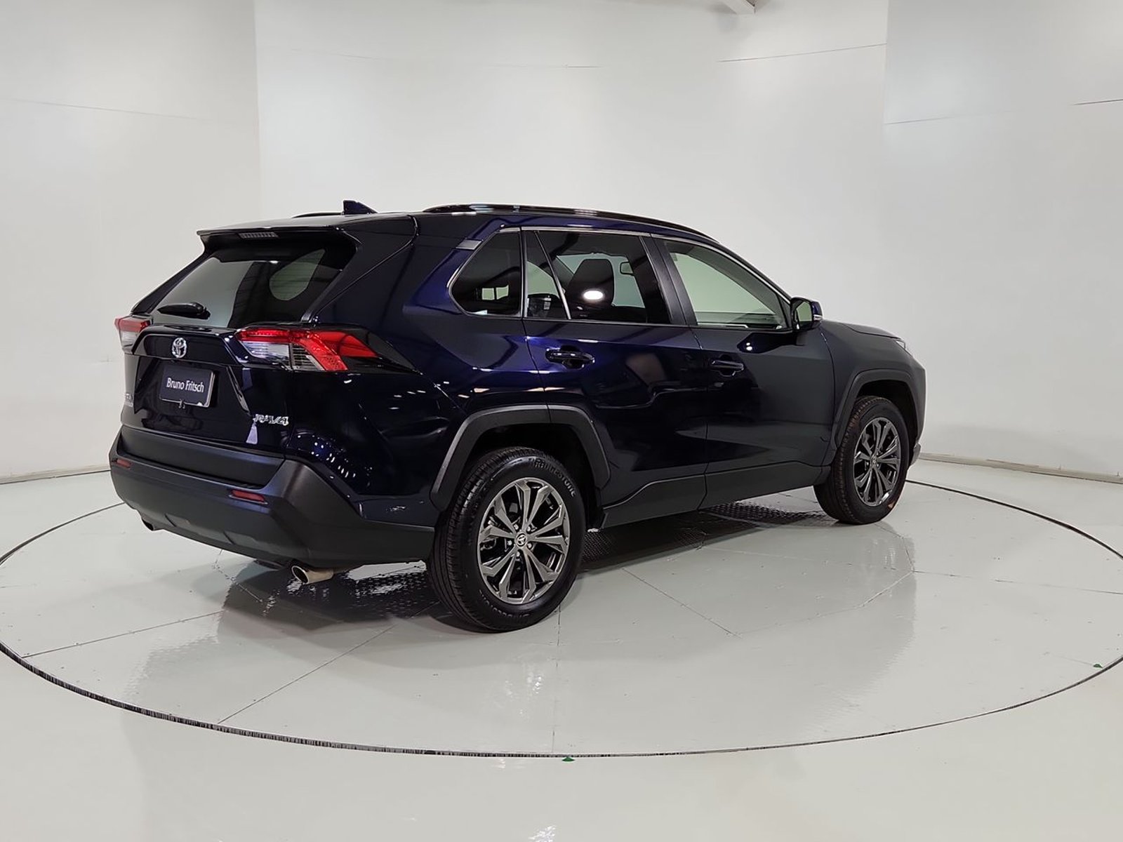 Toyota RAV4 4X2 2.0 AUT 2025 - Imagen 11 de 20