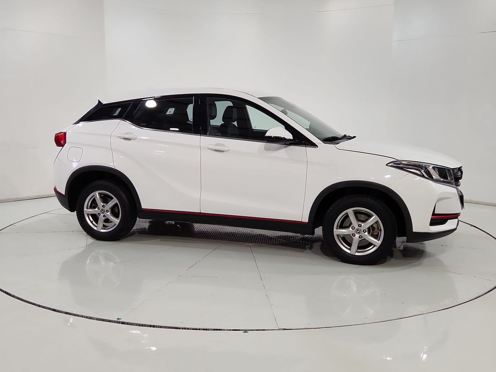Dfsk 500 SUV 500 1.5 2022 - Imagen 14 de 20