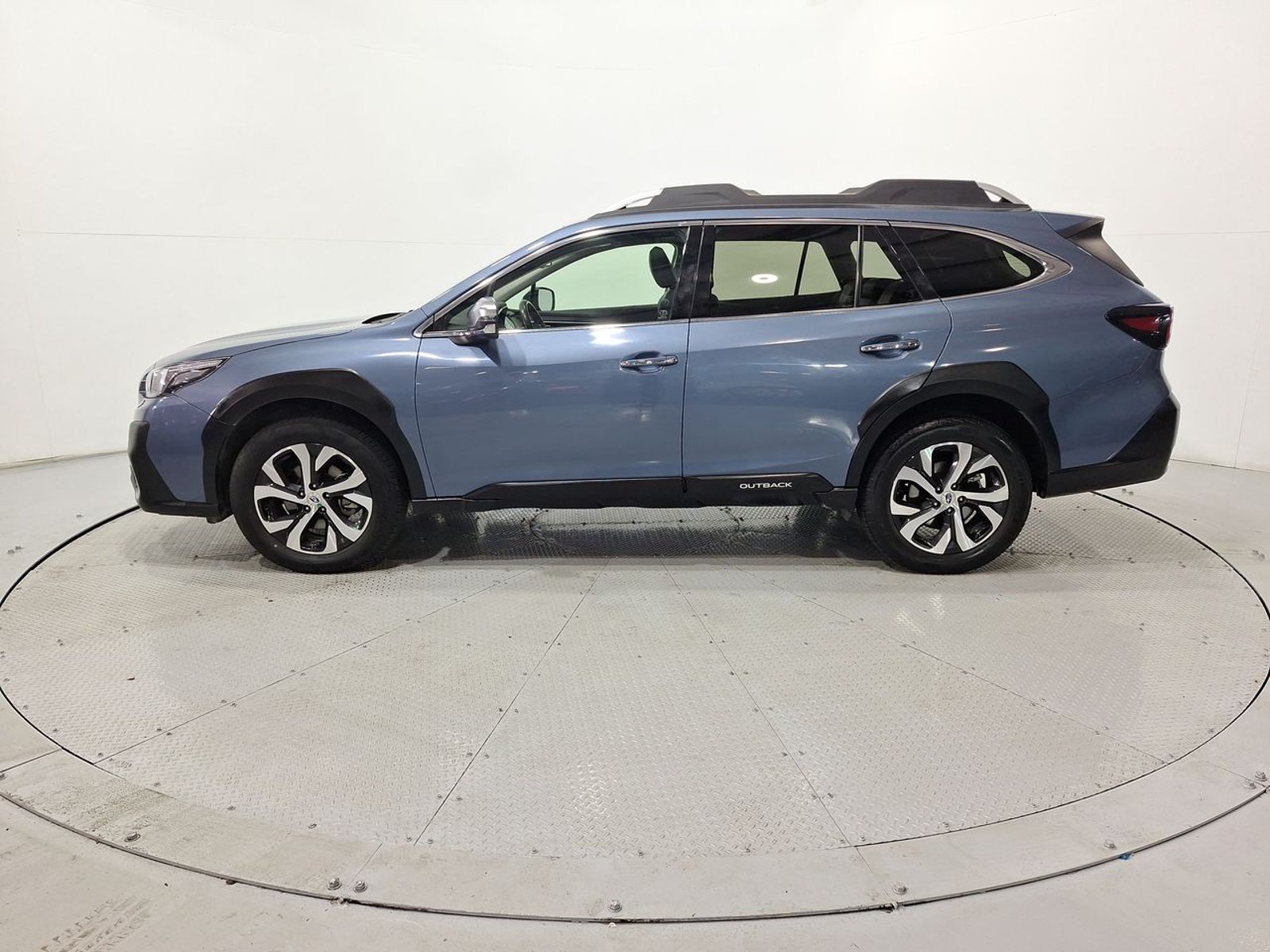 Subaru OUTBACK 4X4 CVT 2.5 AT 2023 - Imagen 4 de 20