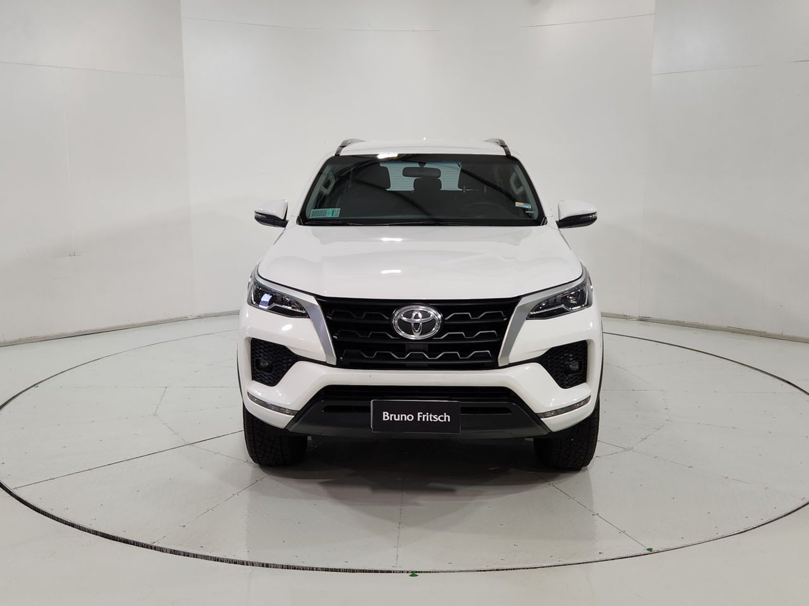 Toyota FORTUNER 2.7 2022 - Imagen 17 de 20