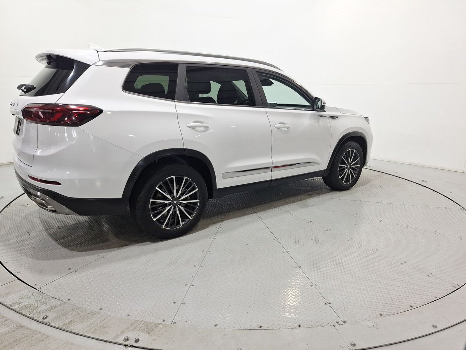 Chery TIGGO 8 PRO GLX DCT 1.6 AUT 2023 - Imagen 9 de 20